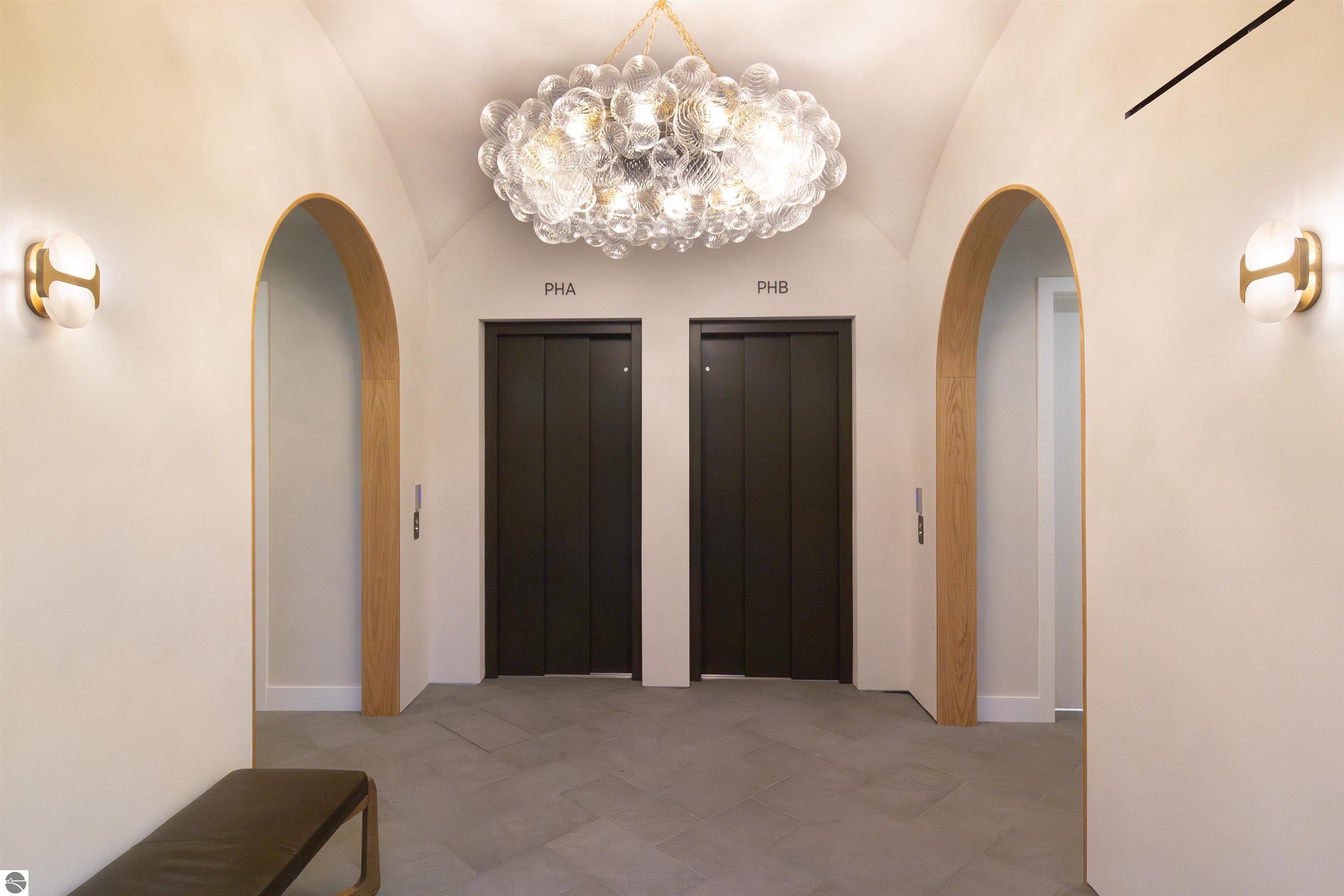 111 E State # B Unit: PH B