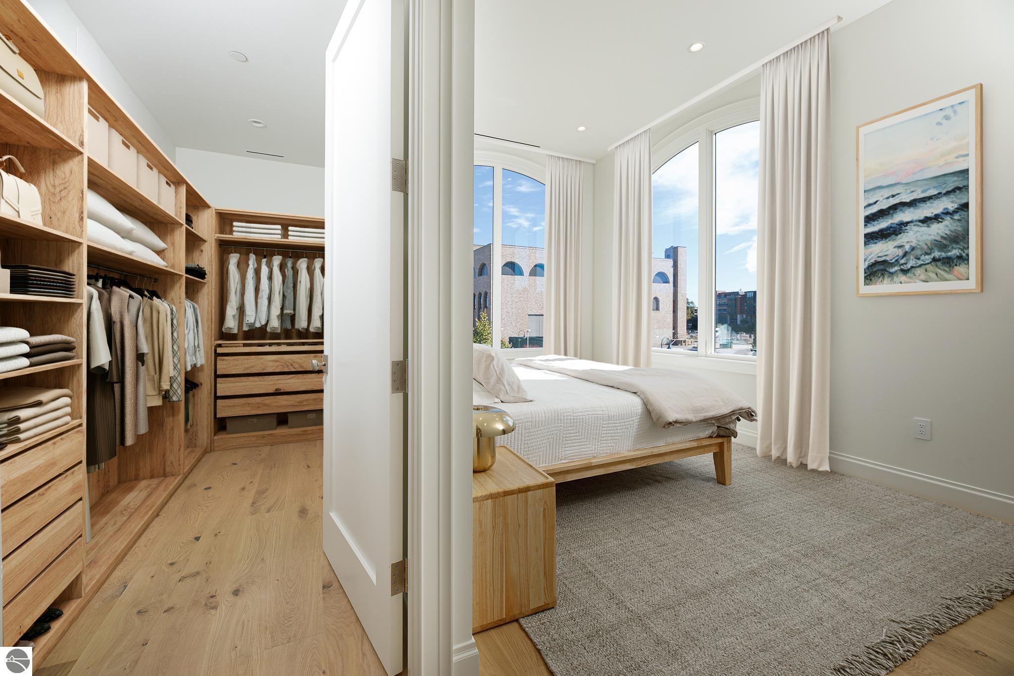 111 E State # B Unit: PH B