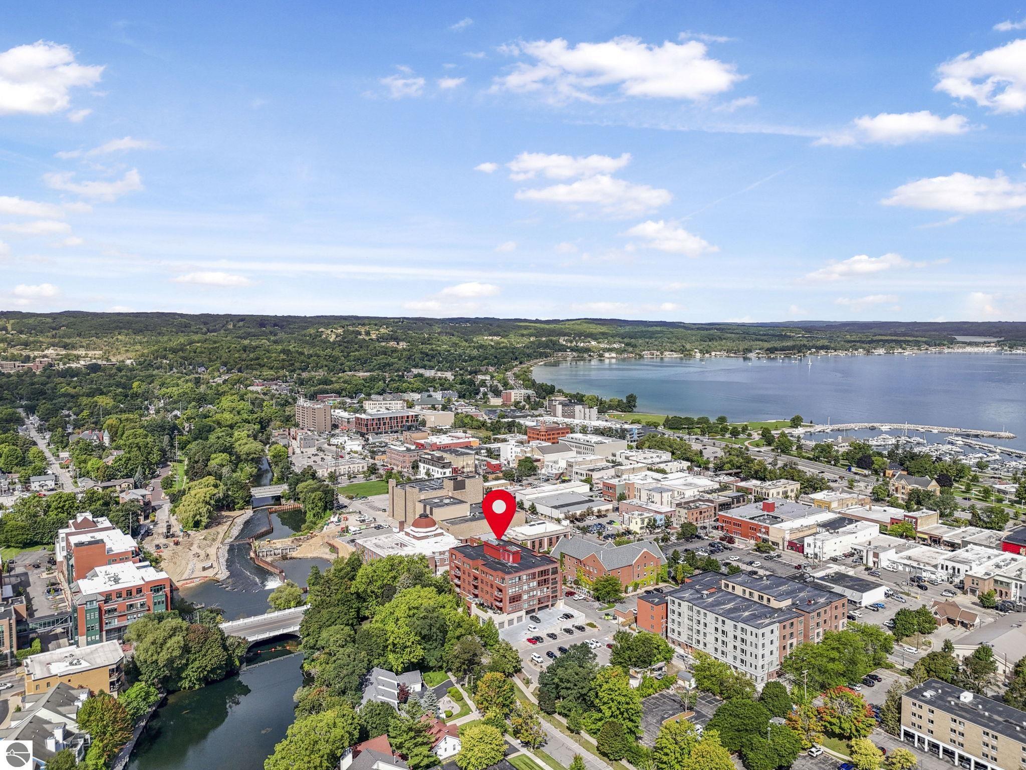 215 Washington Street Suite 3C