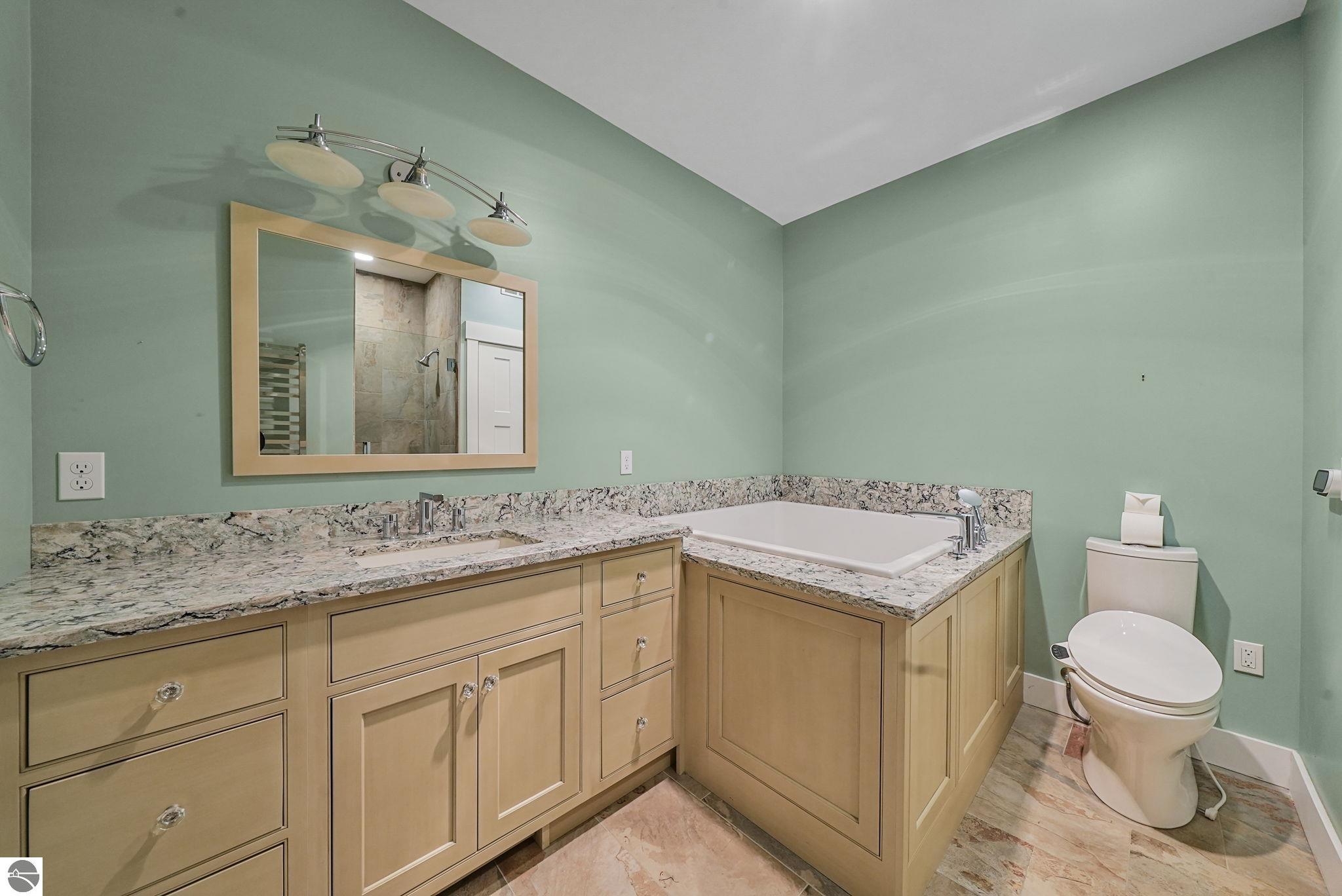 215 Washington Street Suite 3C