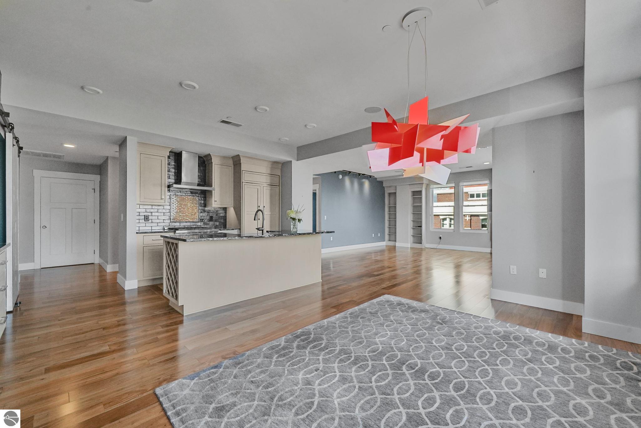 215 Washington Street Suite 3C