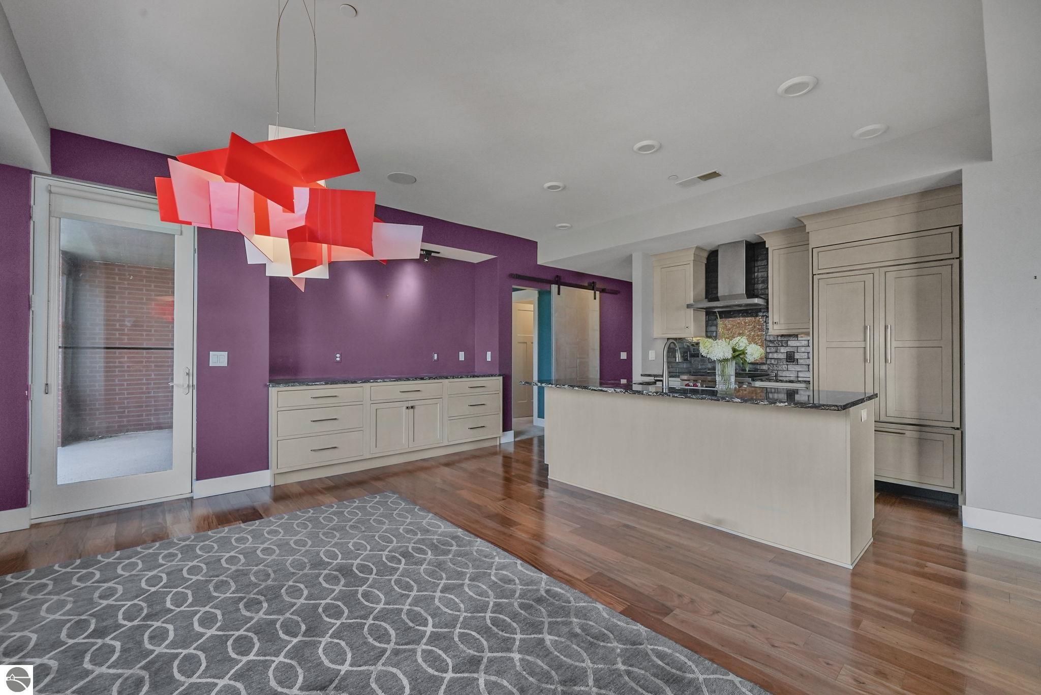 215 Washington Street Suite 3C