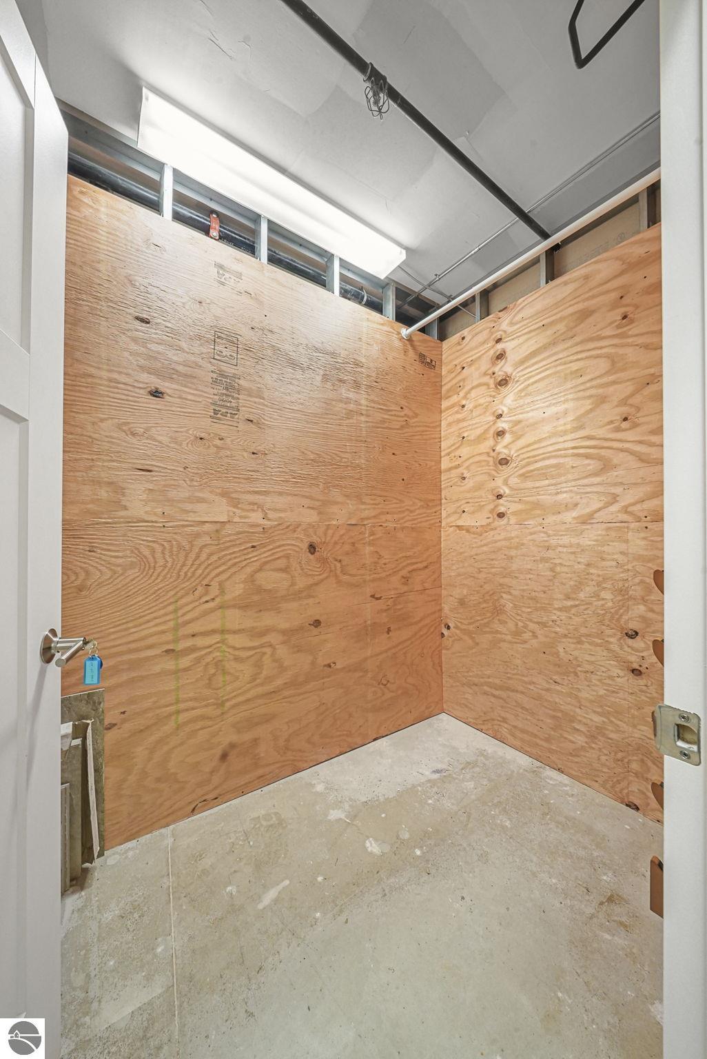 215 Washington Street Suite 3C