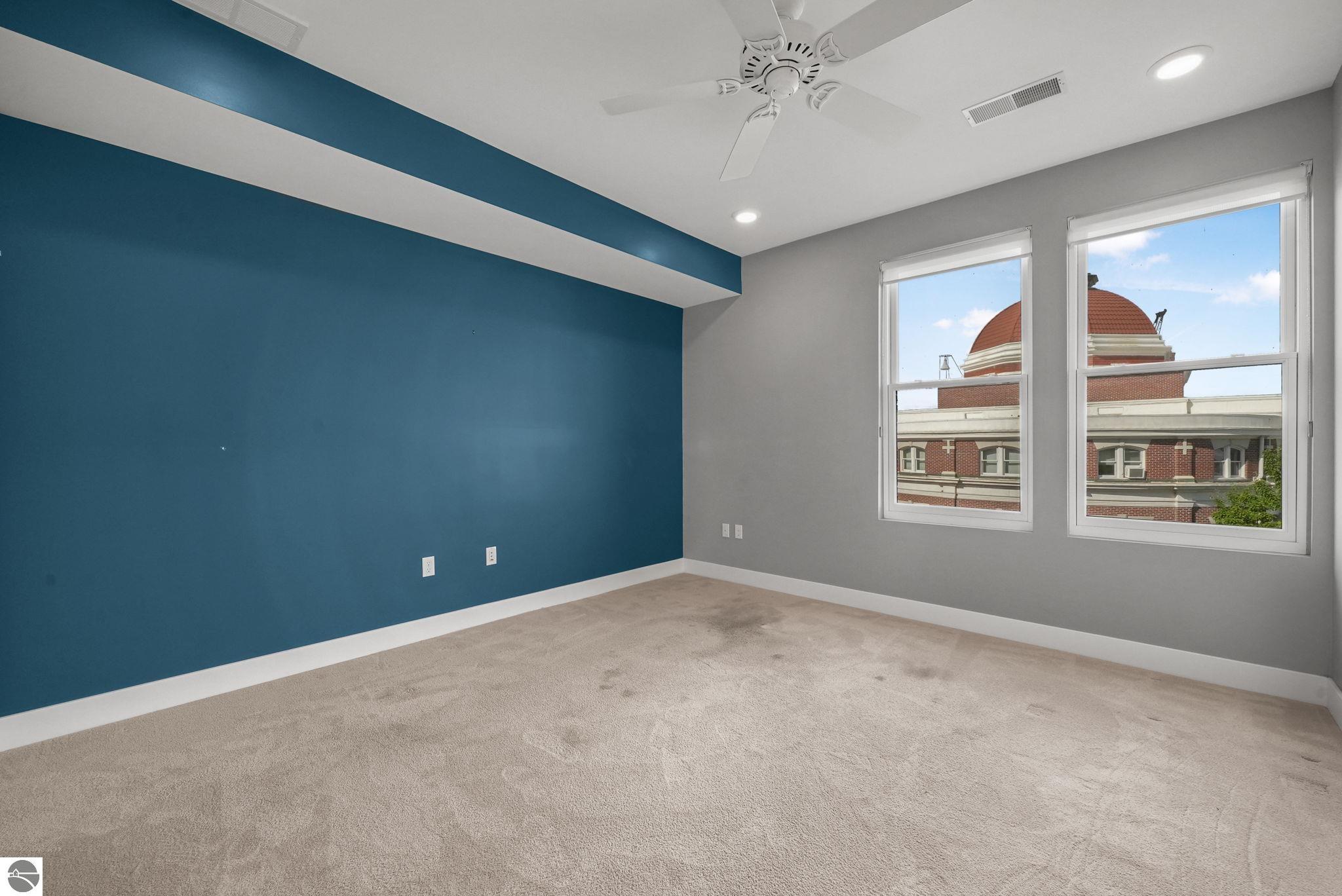 215 Washington Street Suite 3C