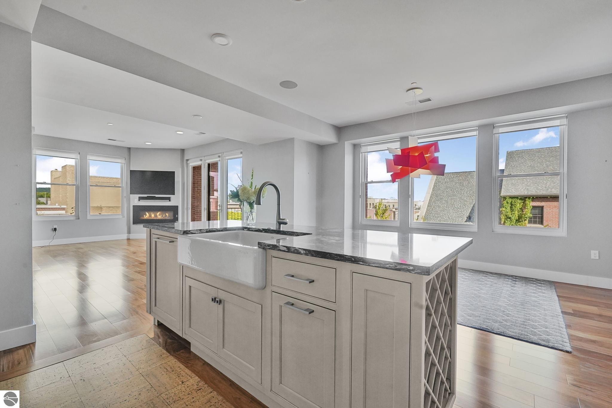 215 Washington Street Suite 3C