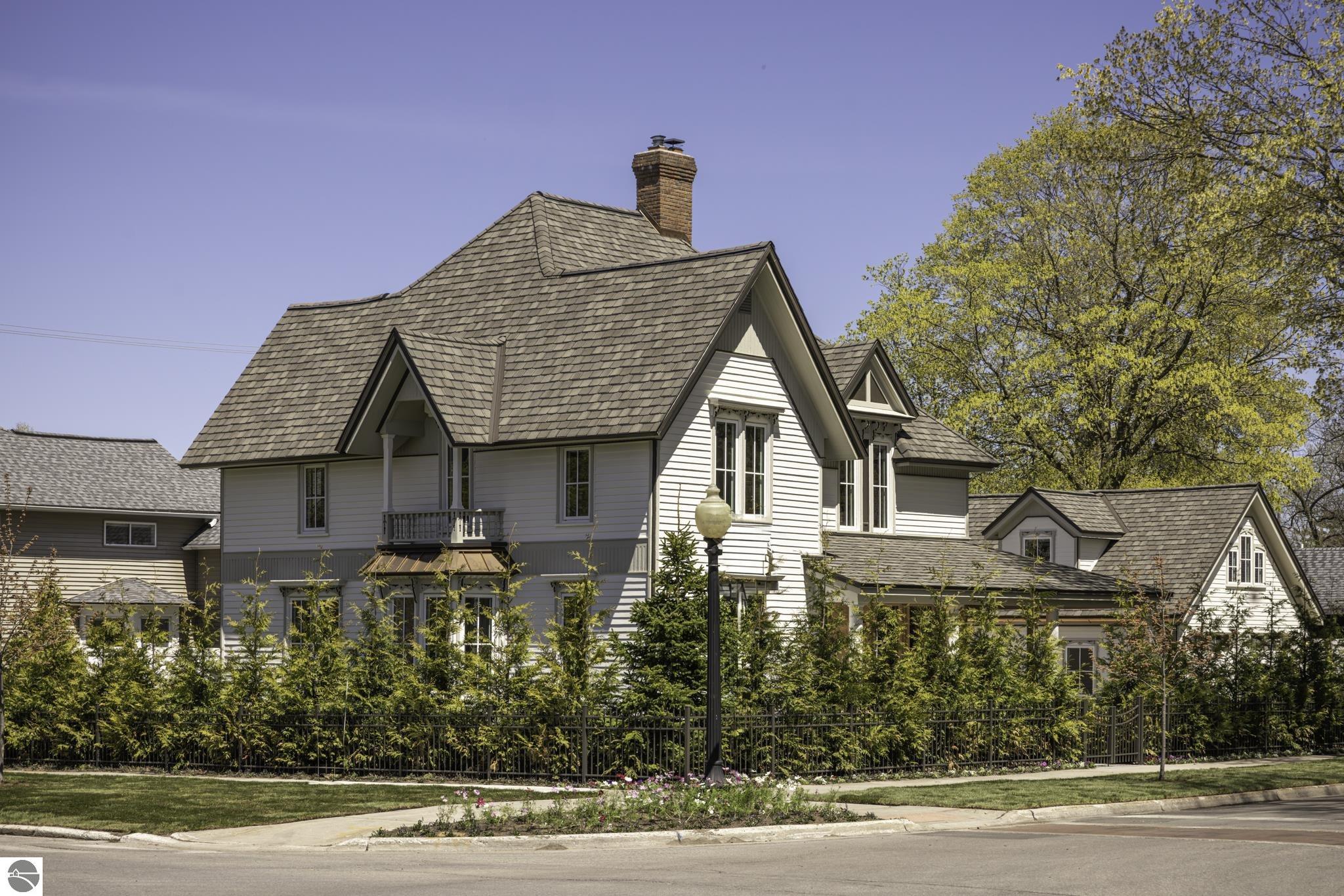 401 Washington Street