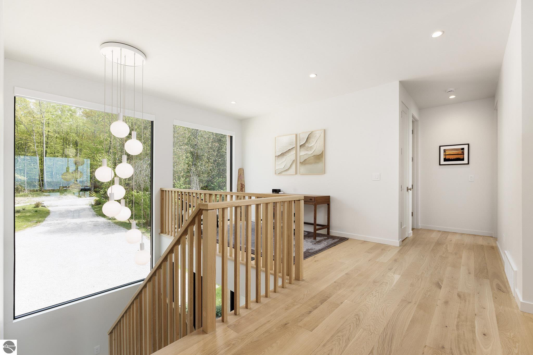 6987 N Manitou Trail