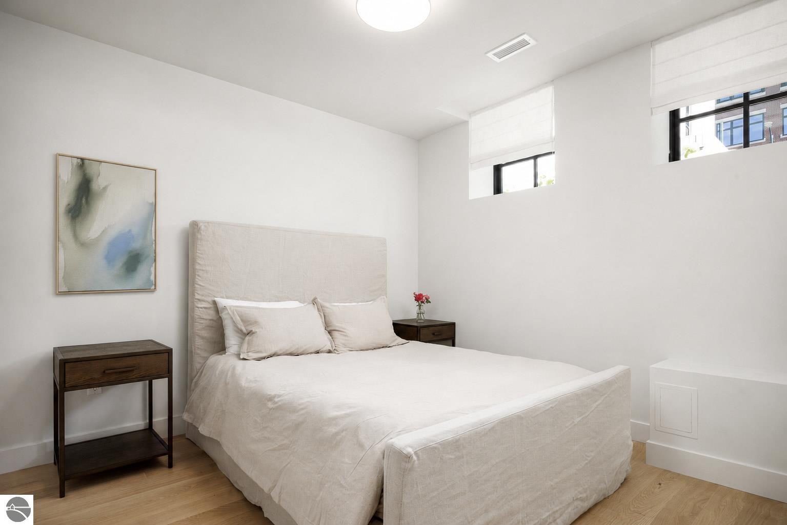 100 N Park Street # C Unit: #C
