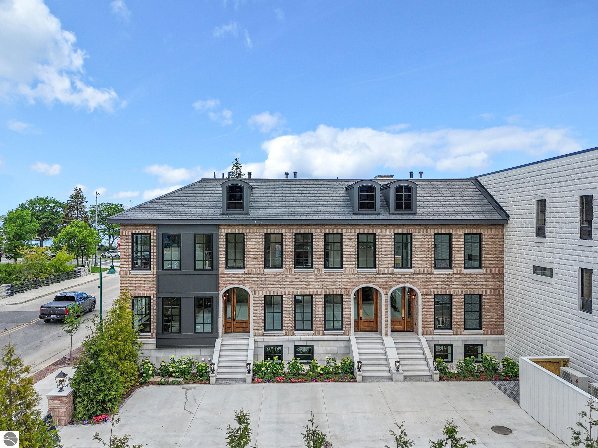 100 N Park Street # C Unit: #C
