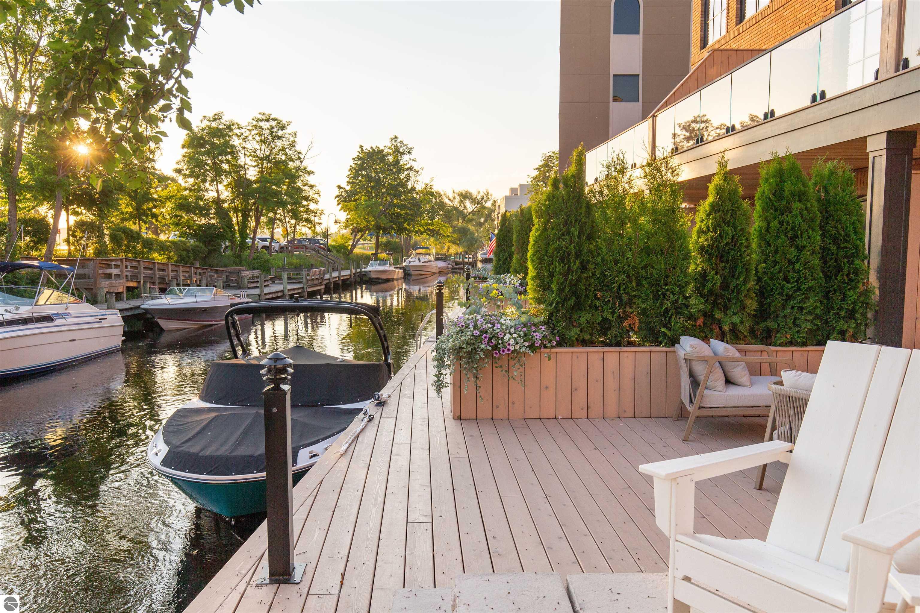 100 N Park Street # C Unit: #C