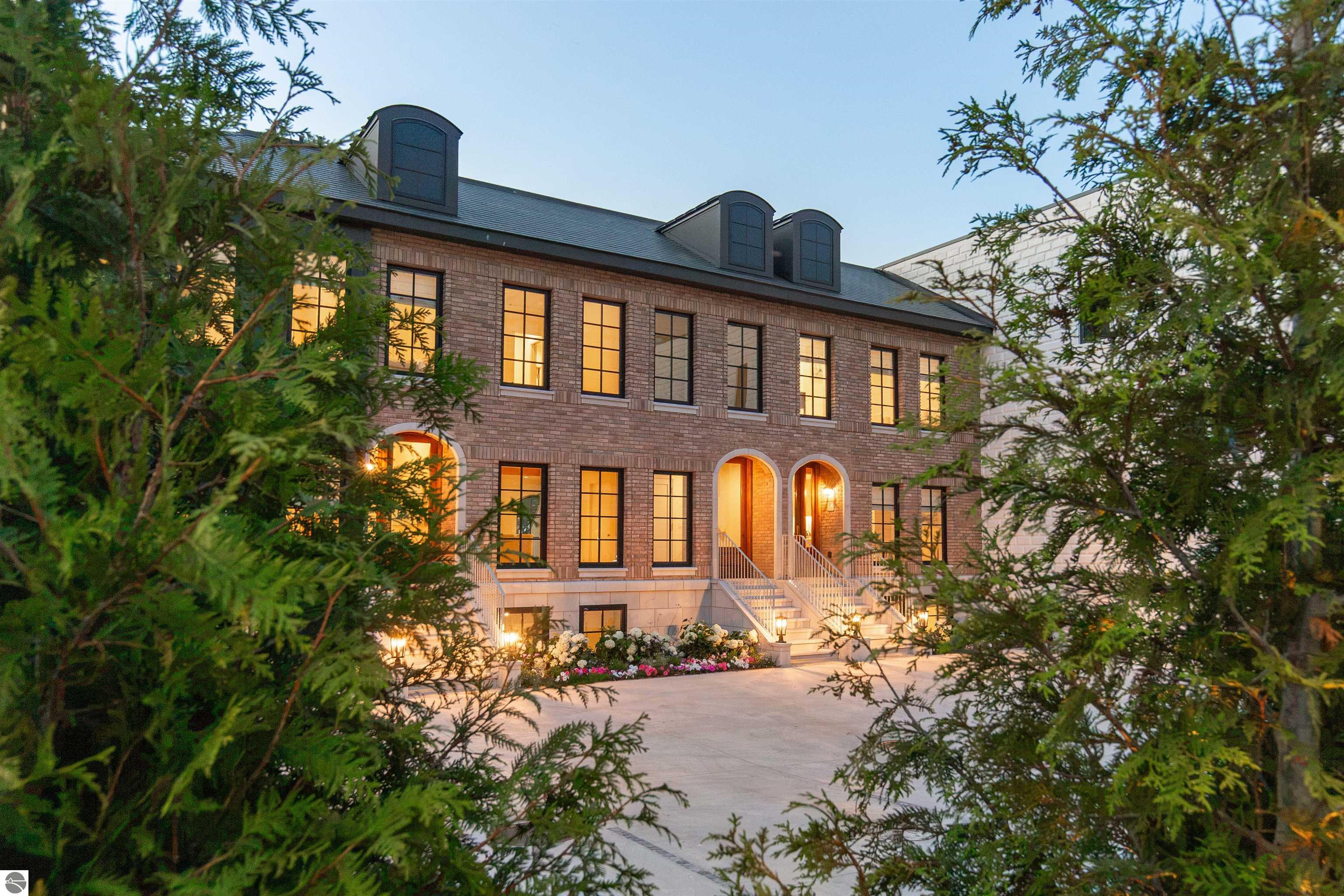100 N Park Street # C Unit: #C