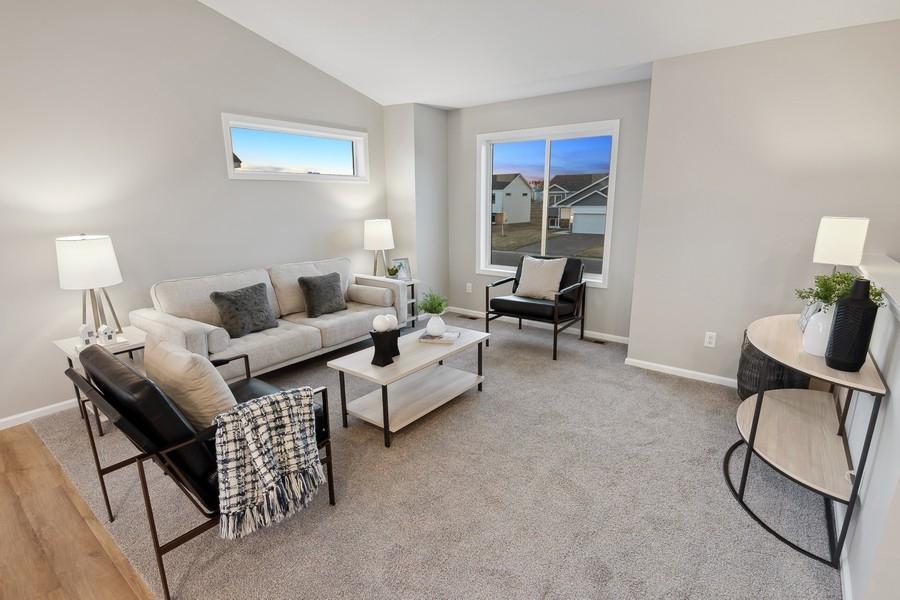 37595 Greenwich Court