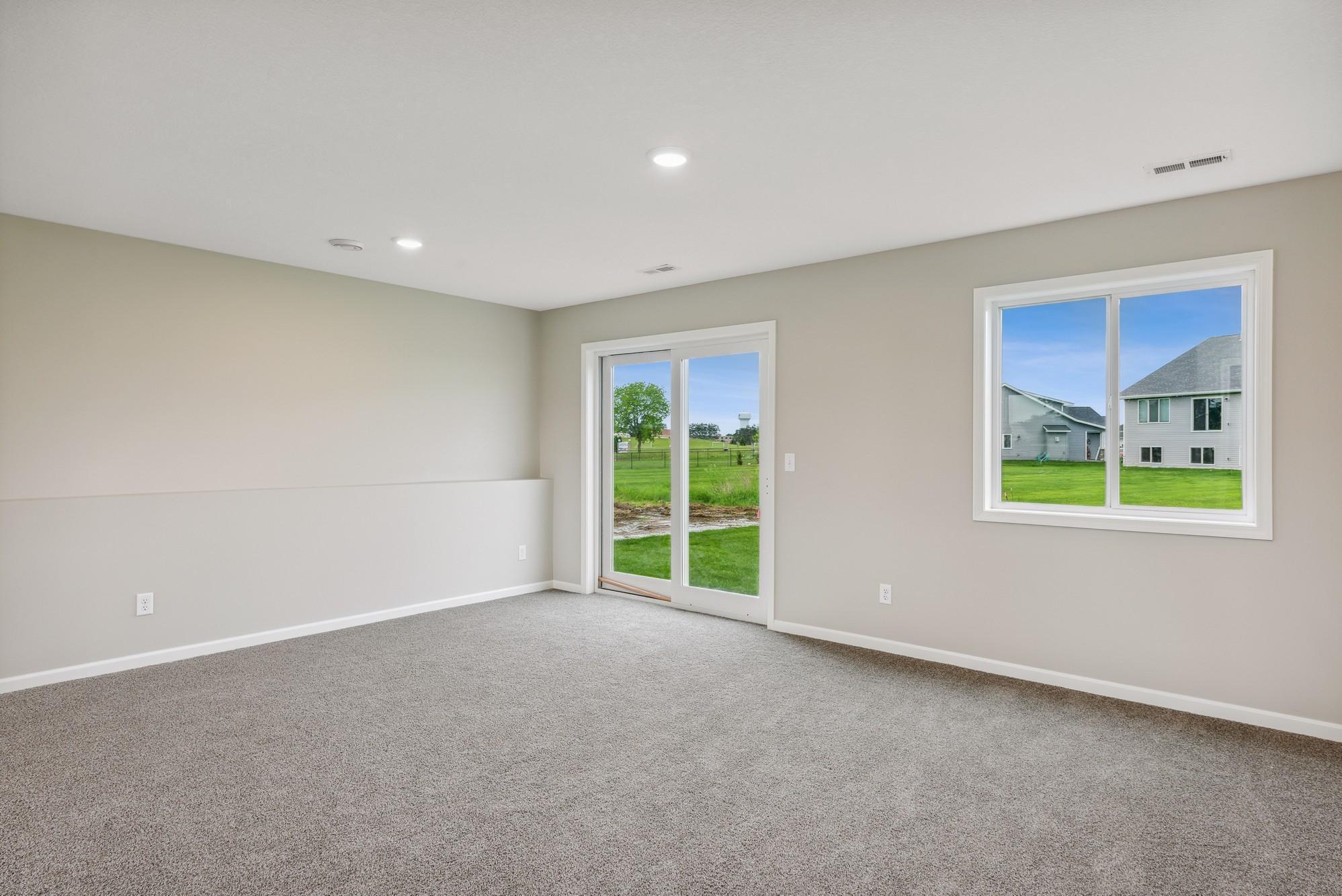 37595 Greenwich Court