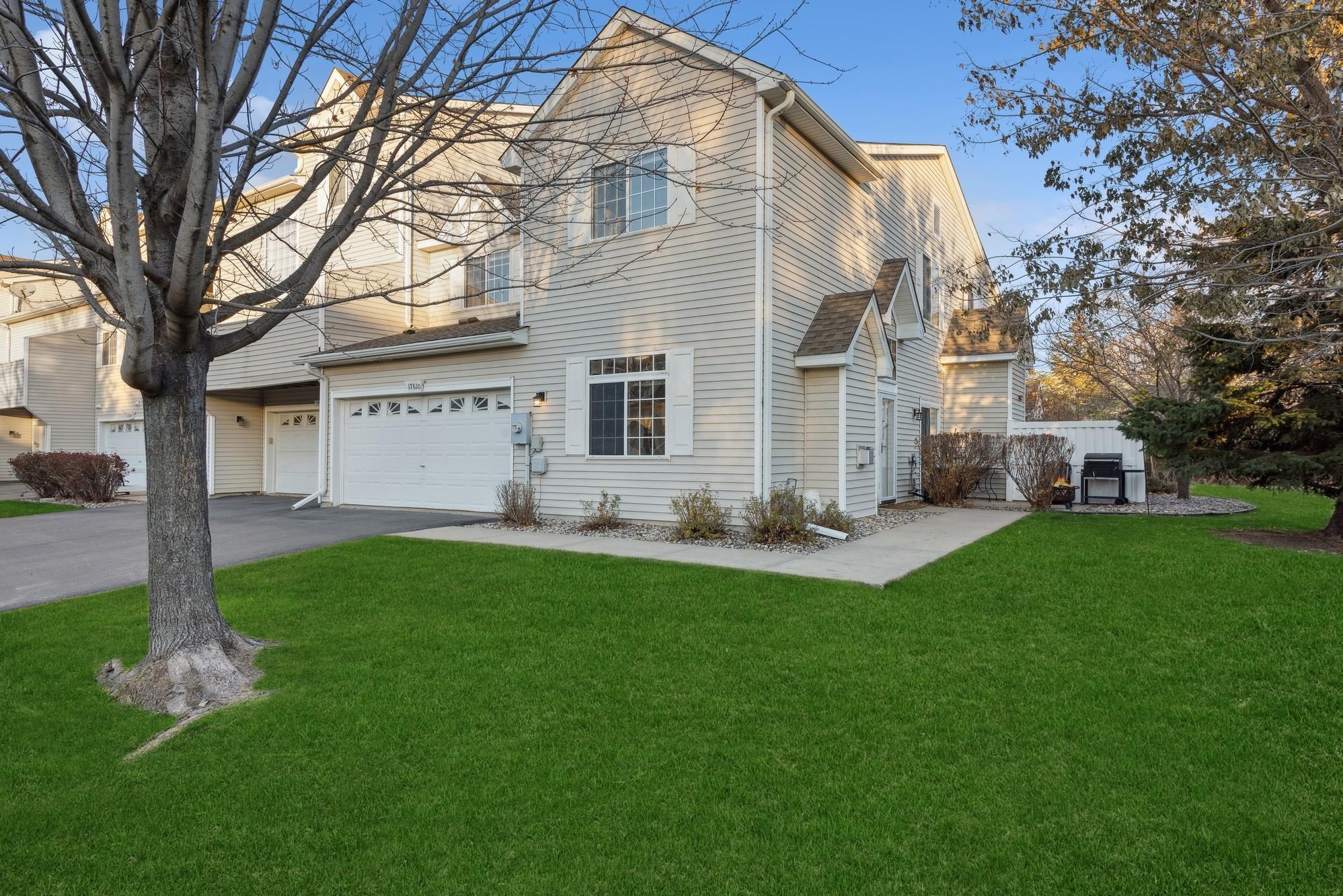 17610 Hackberry Court