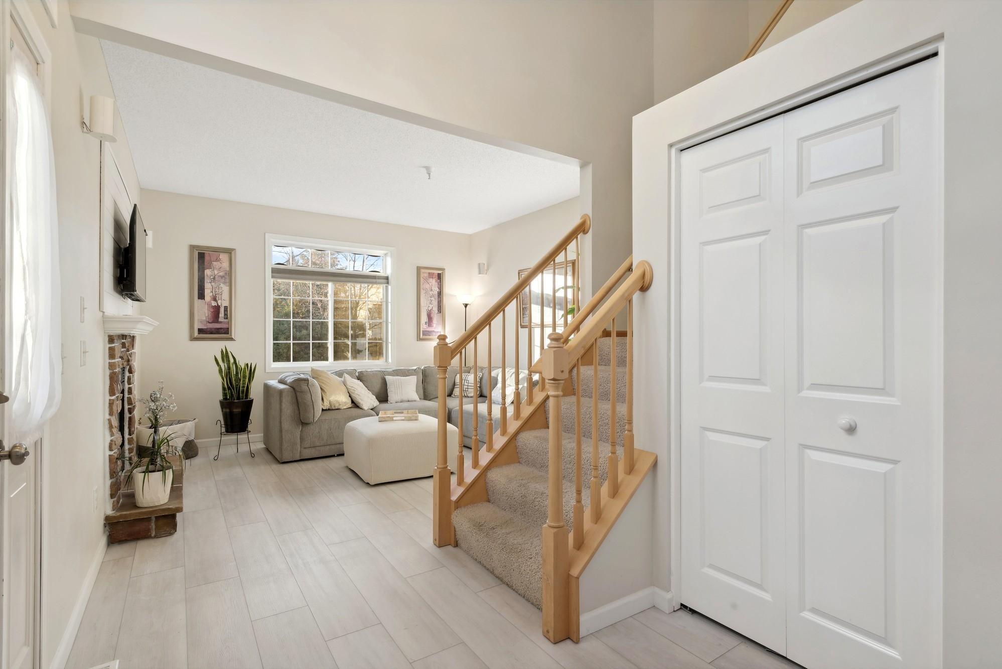 17610 Hackberry Court