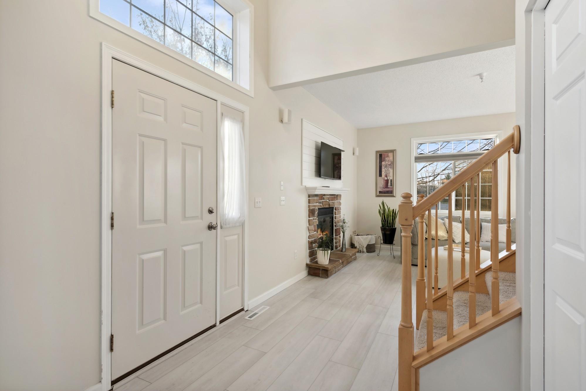 17610 Hackberry Court