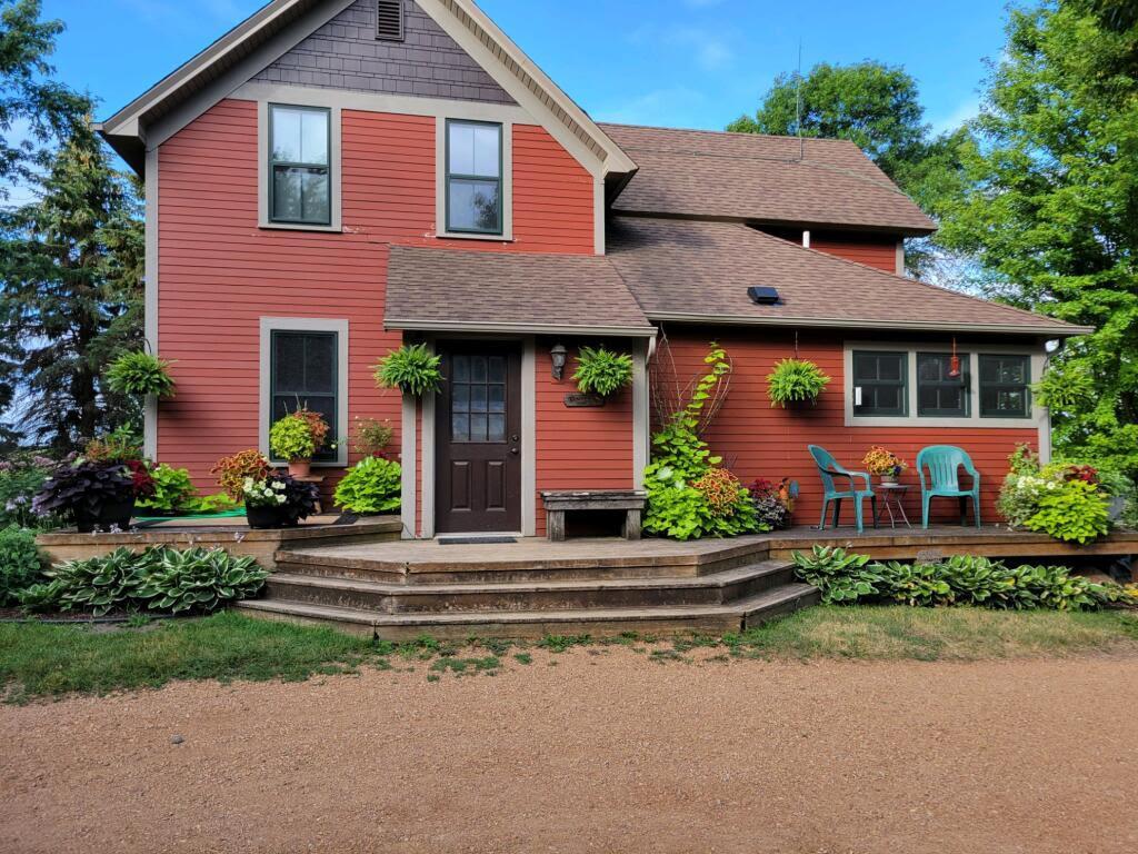 8610 County Road 10