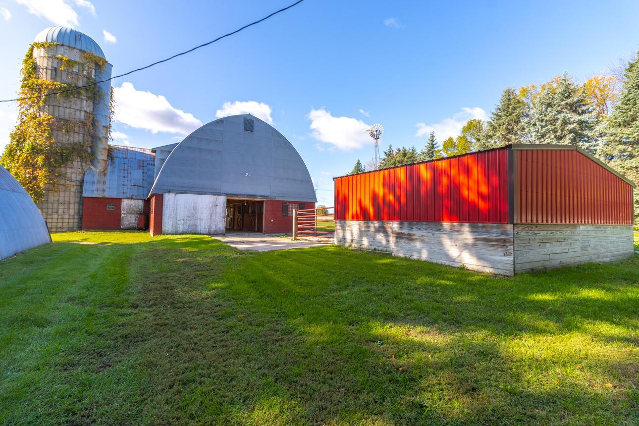 8610 County Road 10
