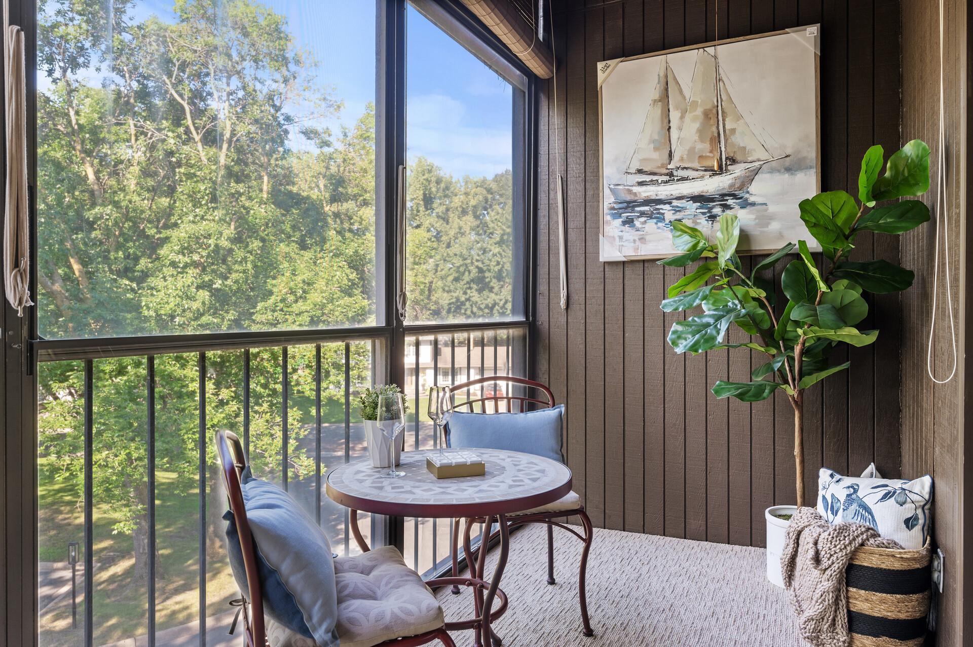 8441 Irwin Road Unit: 318