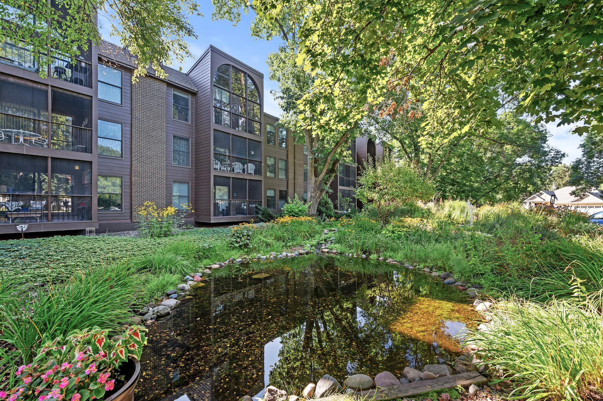 8441 Irwin Road Unit: 318