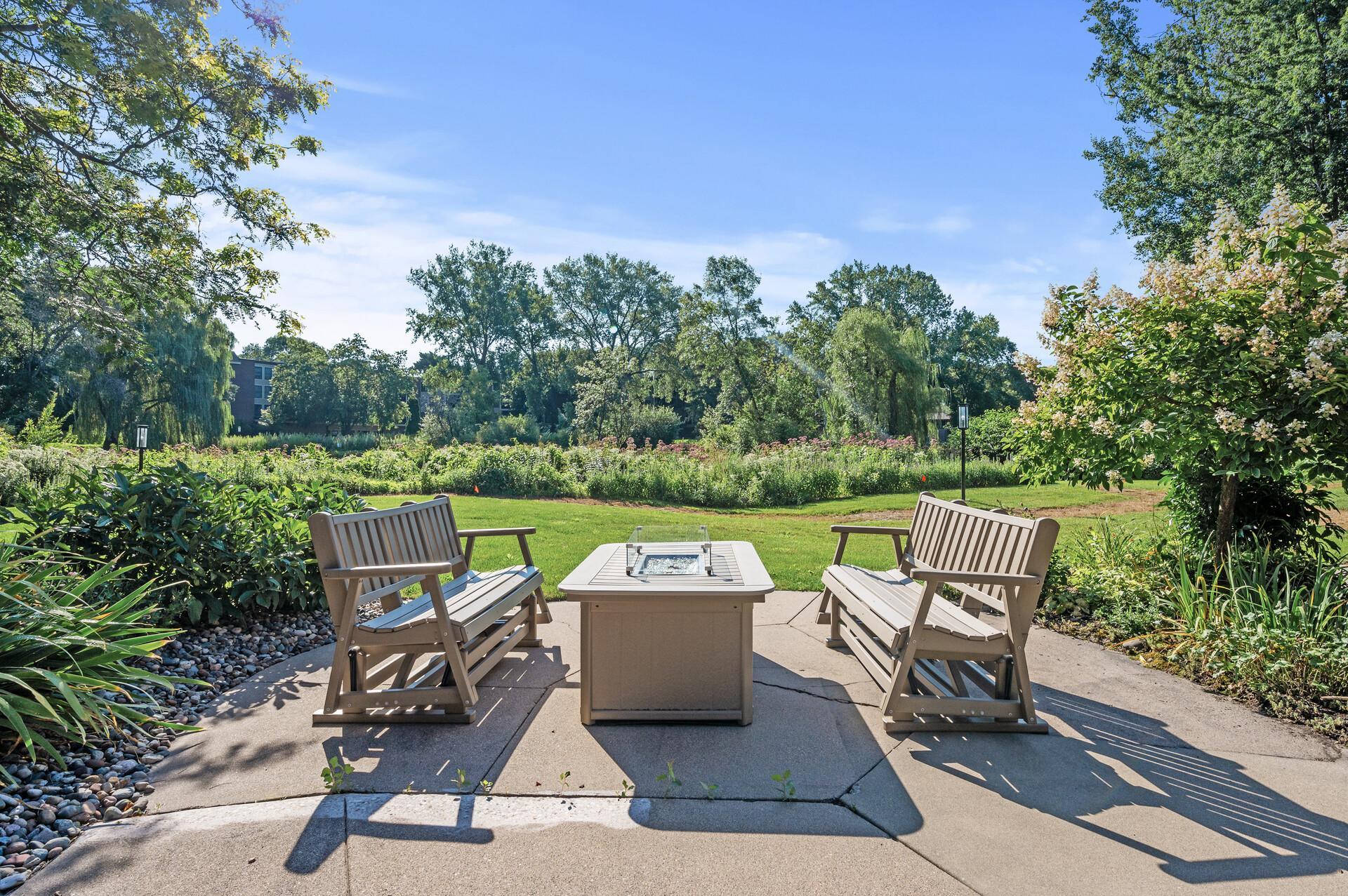 8441 Irwin Road Unit: 318
