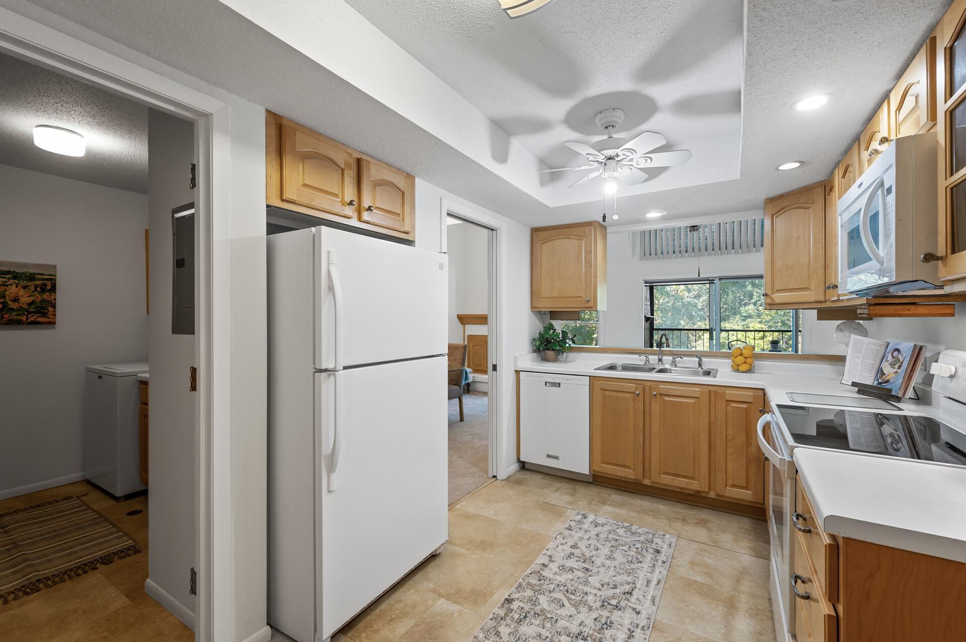 8441 Irwin Road Unit: 318