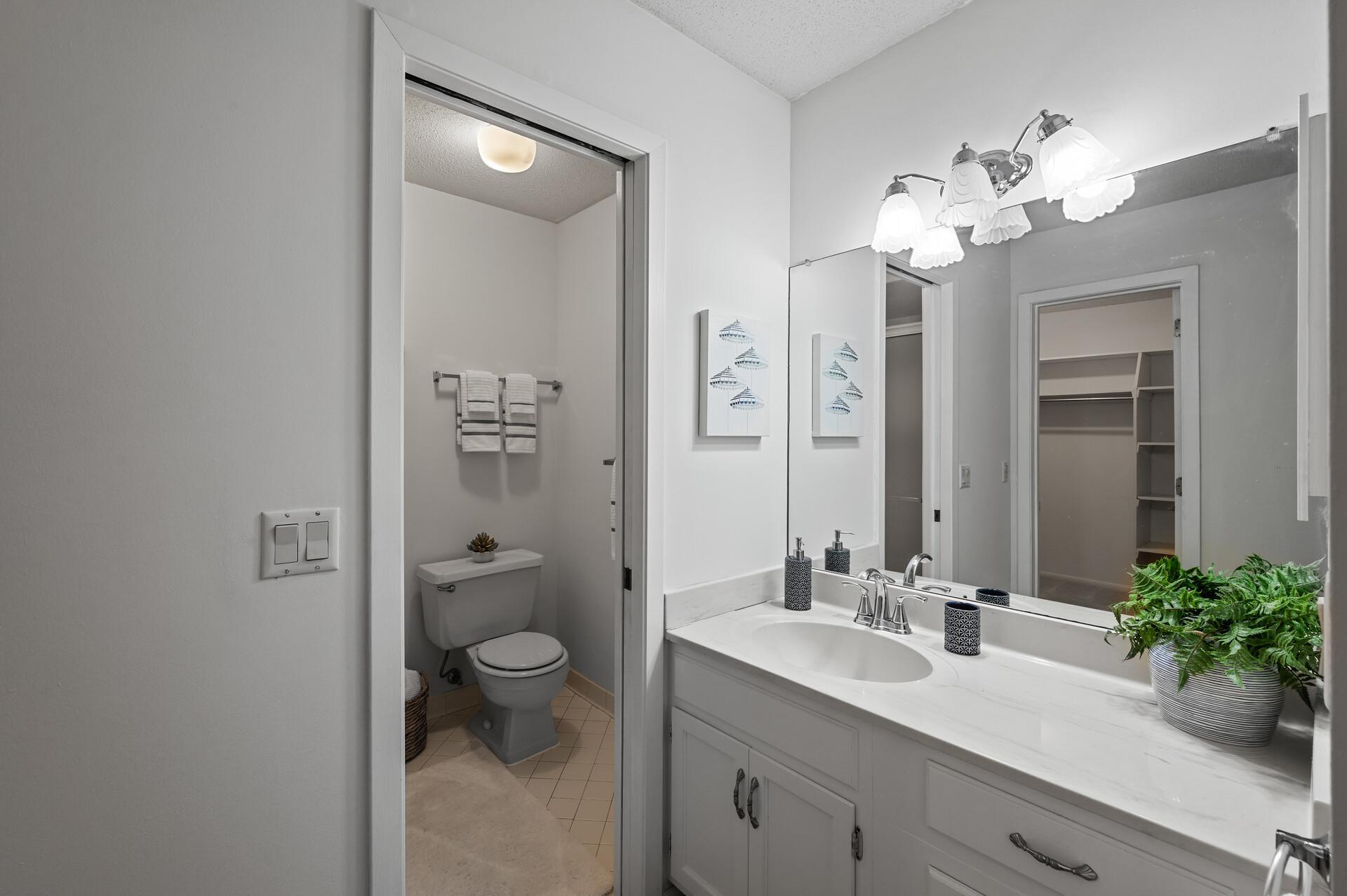 8441 Irwin Road Unit: 318