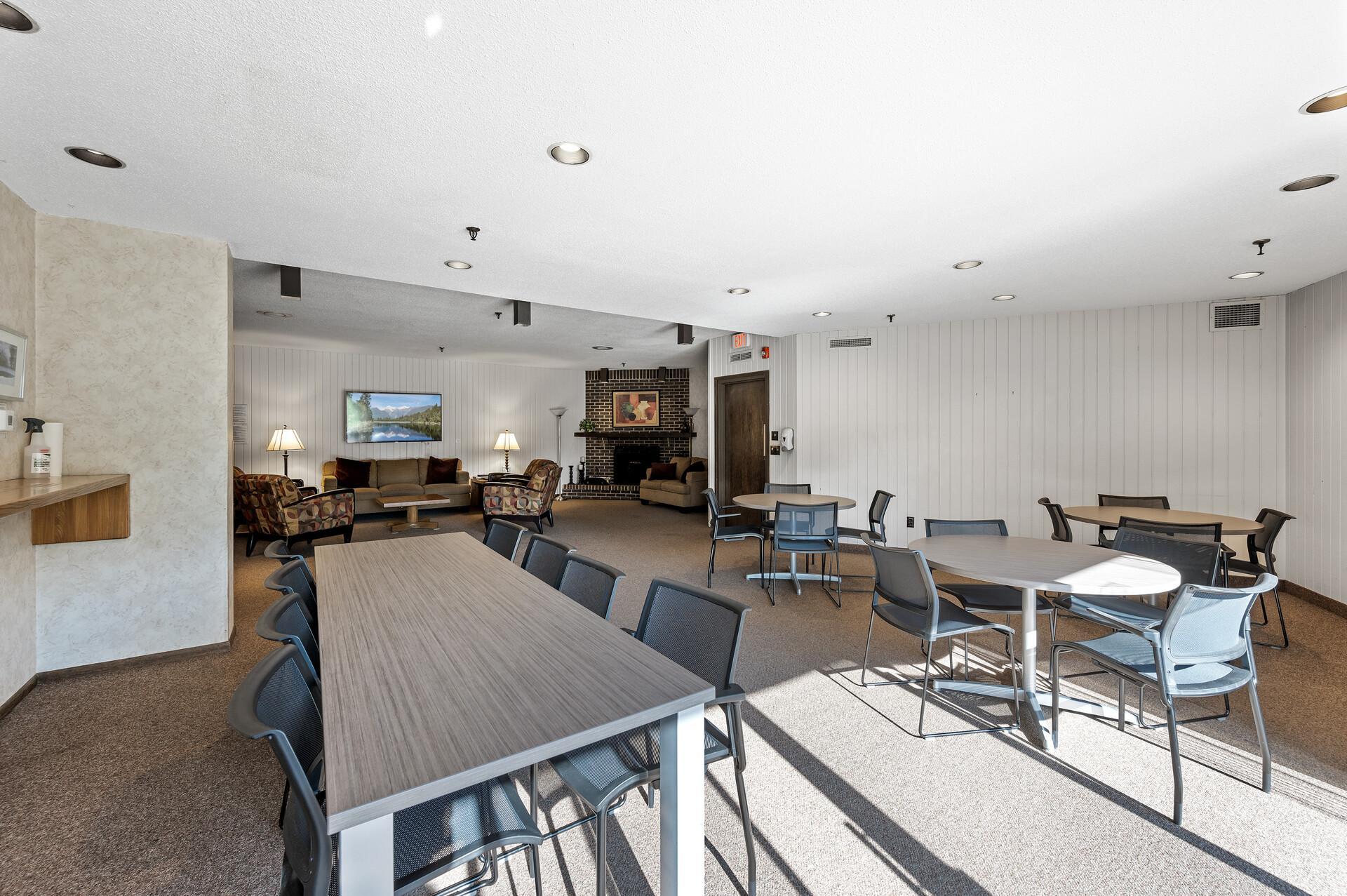 8441 Irwin Road Unit: 318