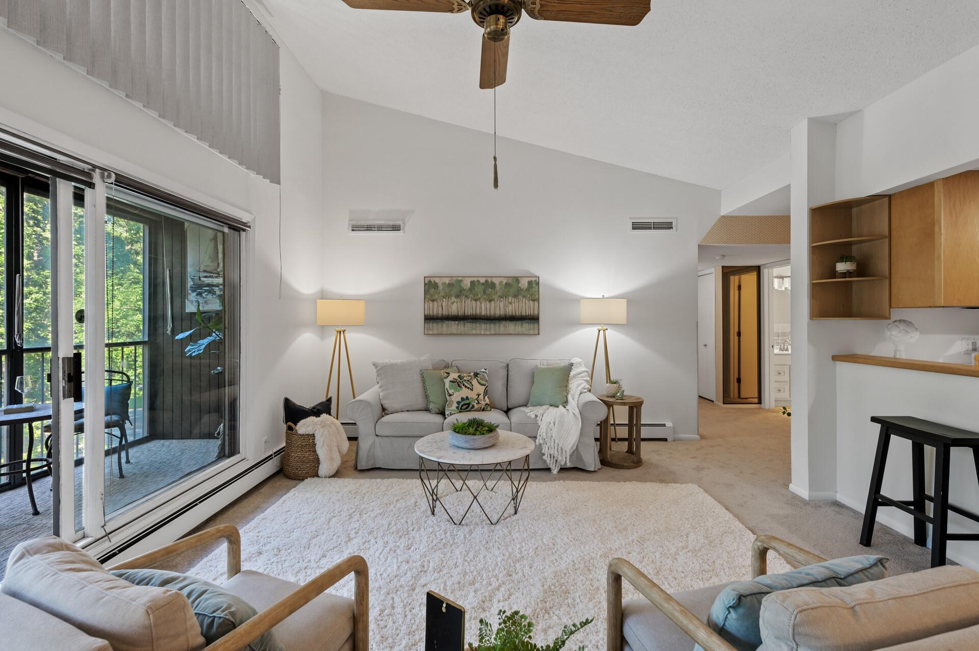 8441 Irwin Road Unit: 318