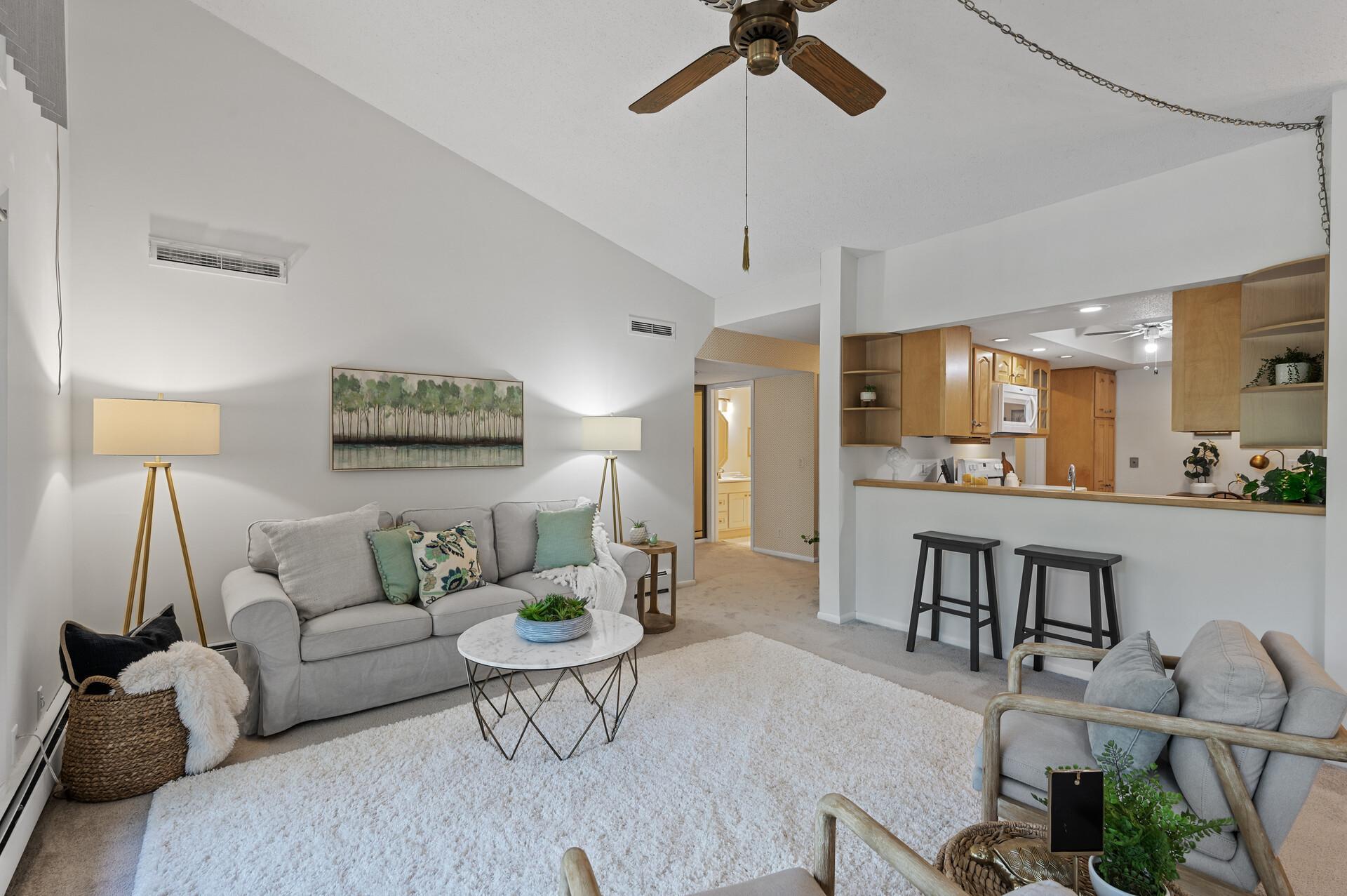 8441 Irwin Road Unit: 318