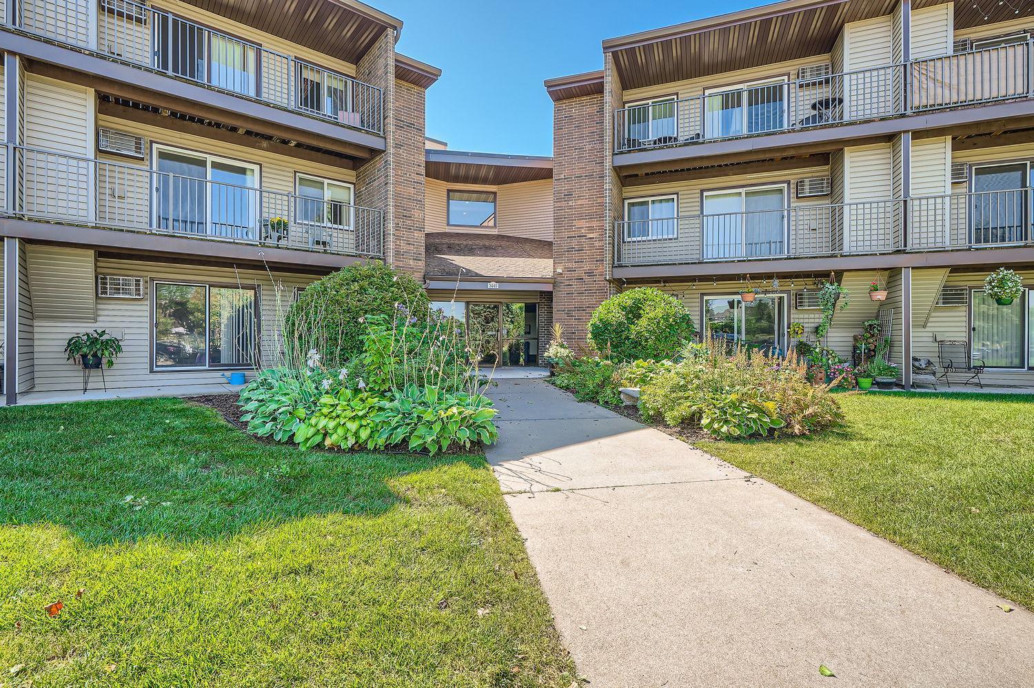 3440 Golfview Drive Unit: 314
