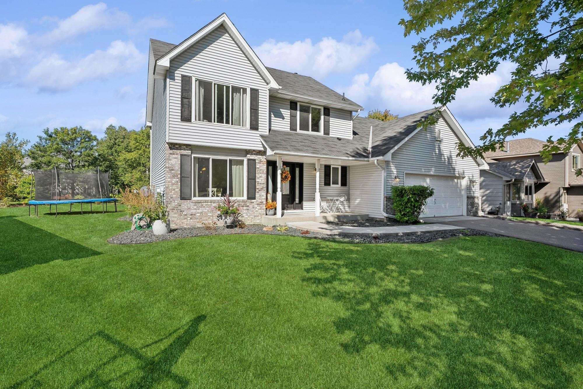 3335 Everest Court N