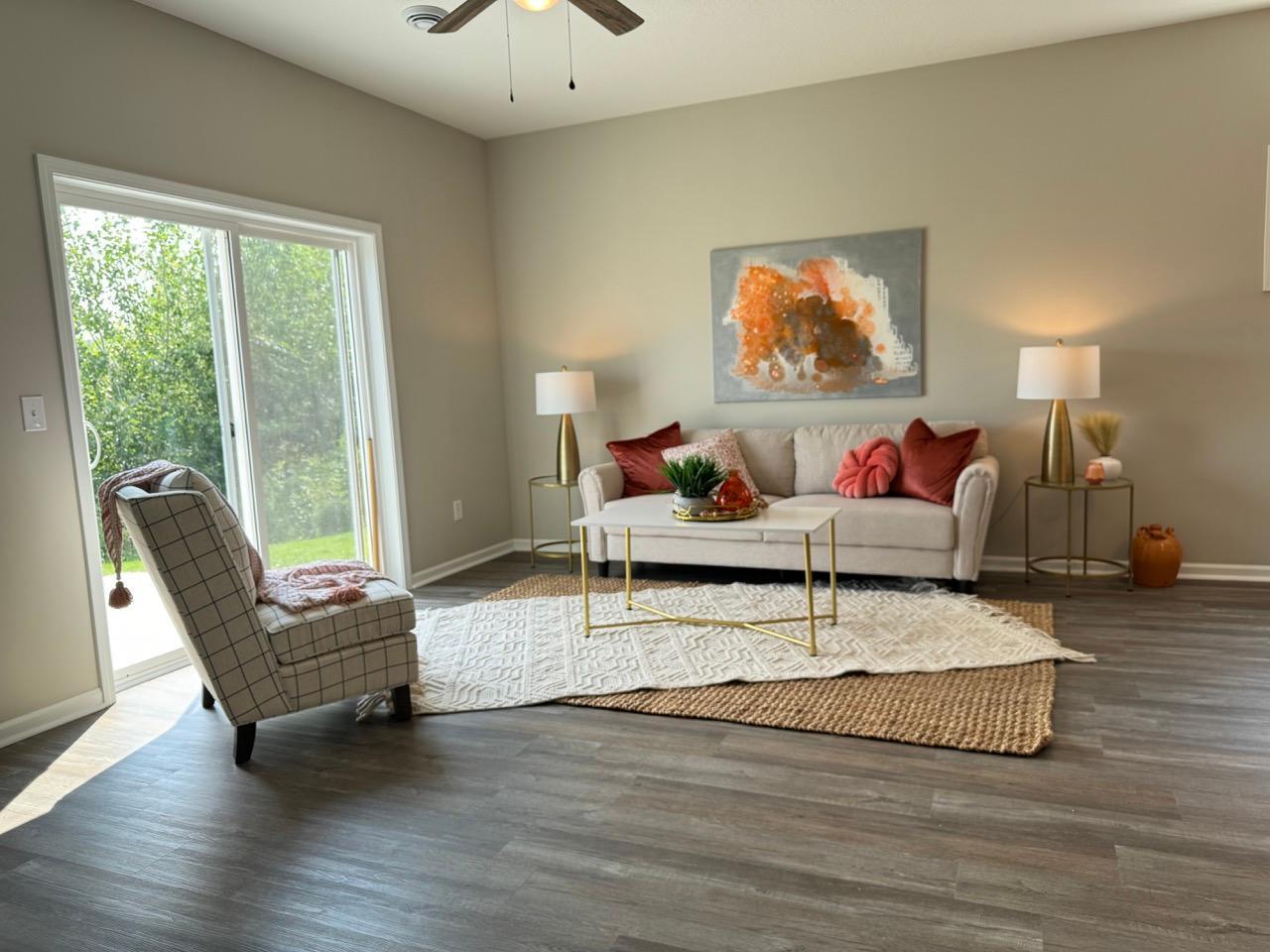 718 Cherrywood Lane NE