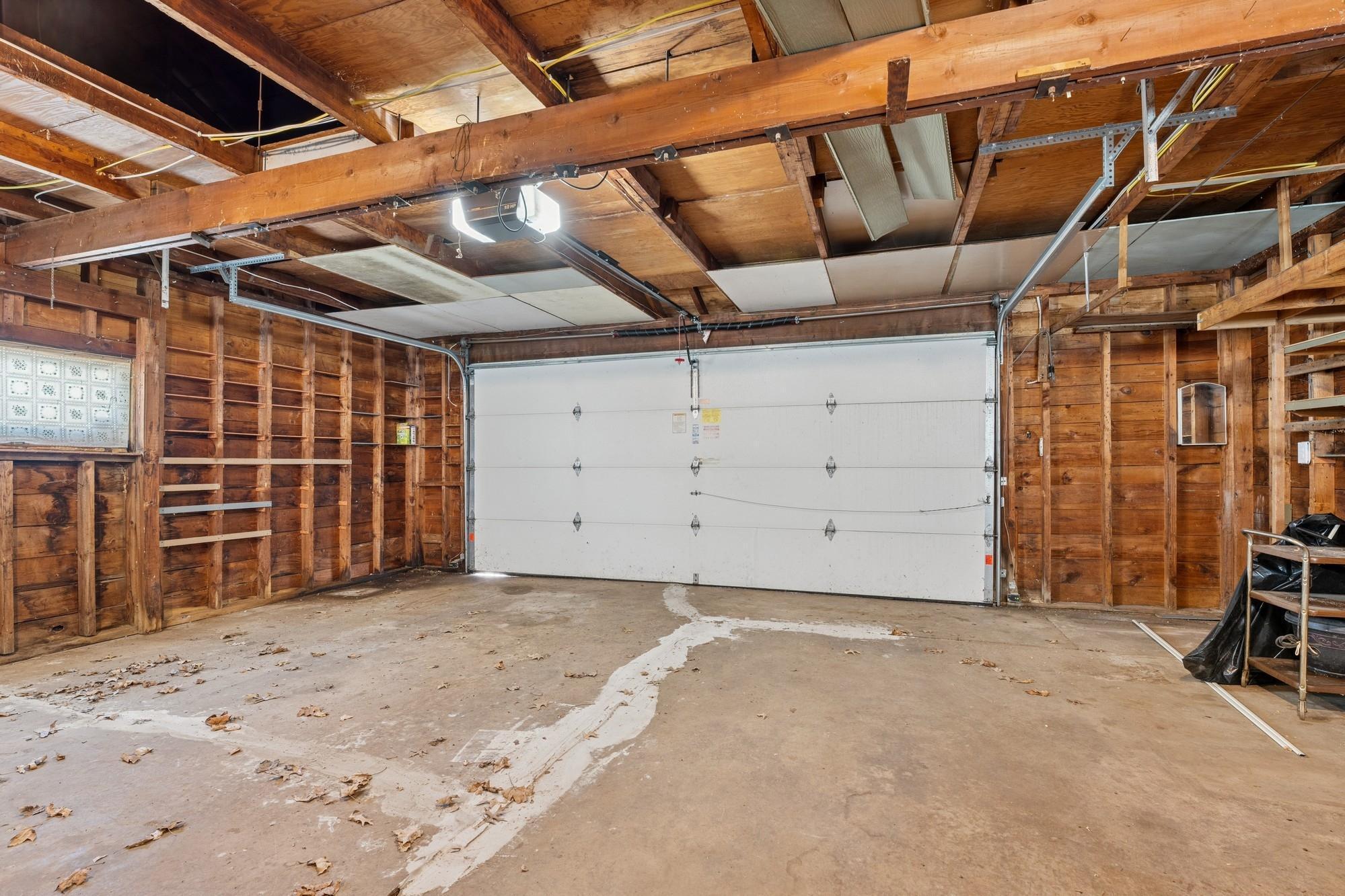 1645 Rose Place