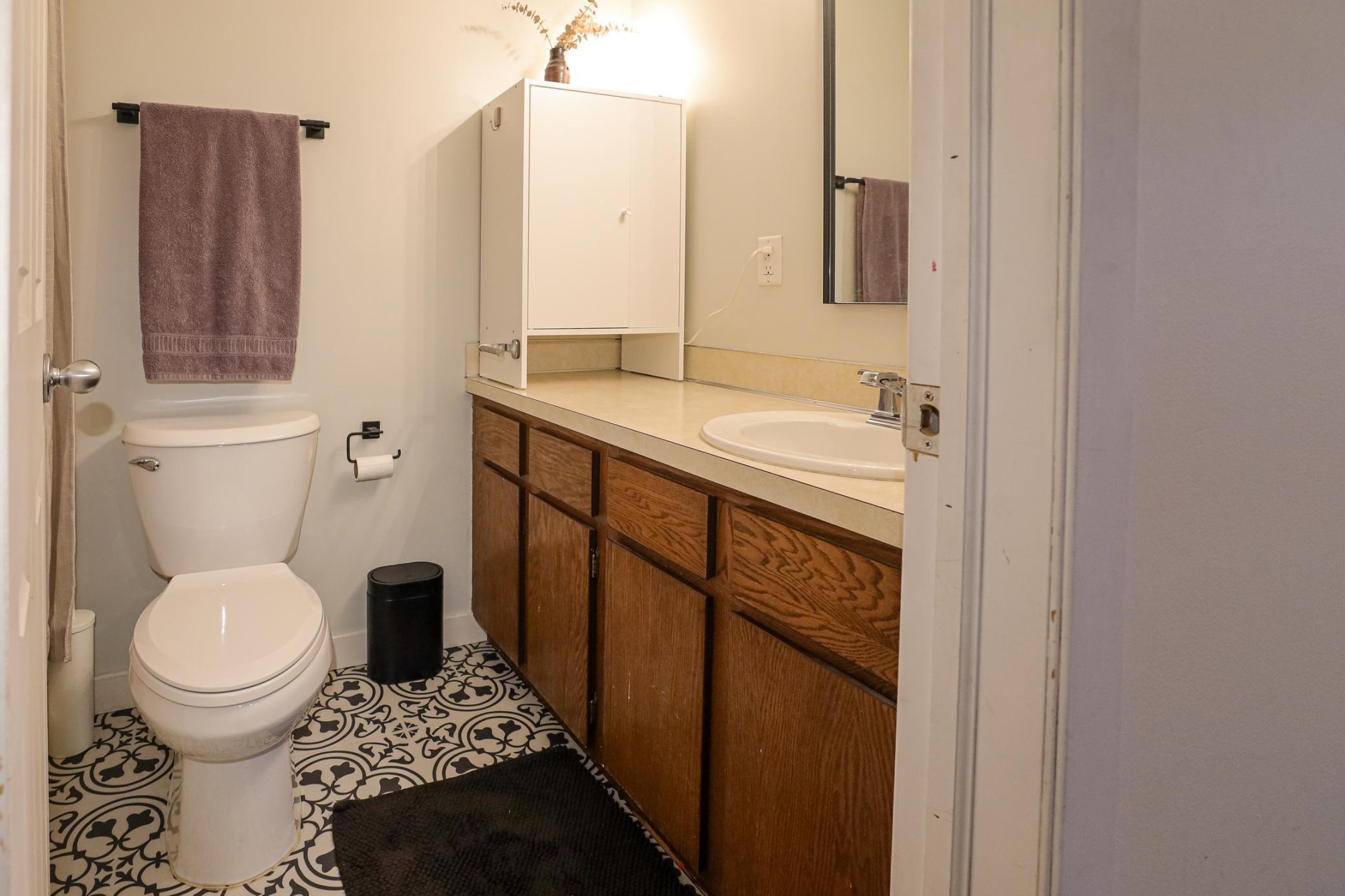 7501 W 101st Street Unit: 205