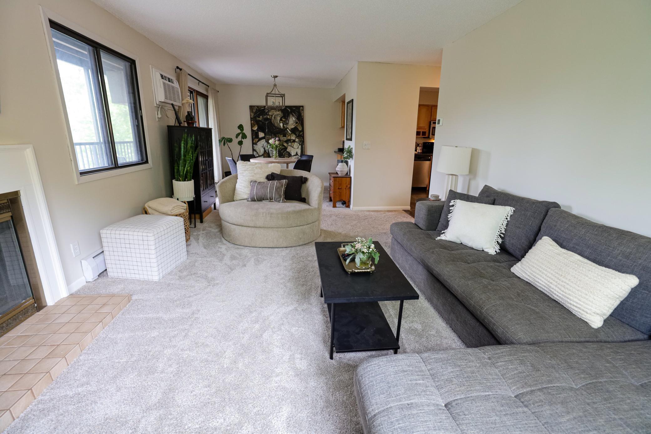 7501 W 101st Street Unit: 205