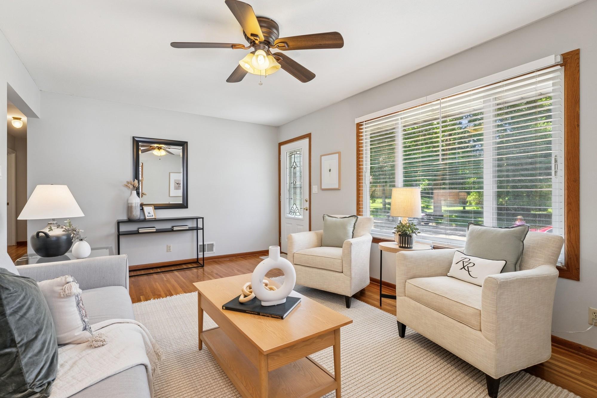 1193 Greystone Avenue N