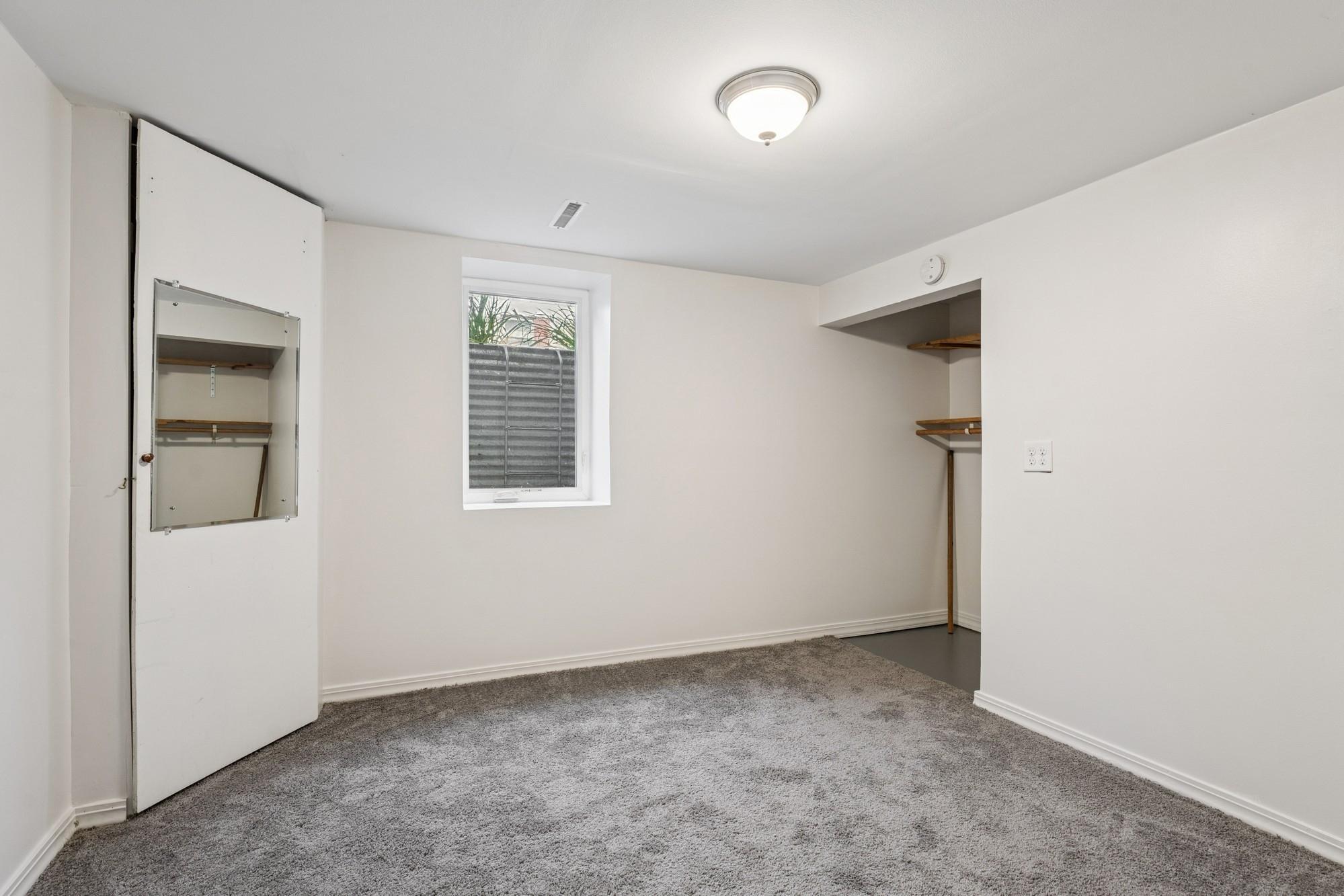 1193 Greystone Avenue N