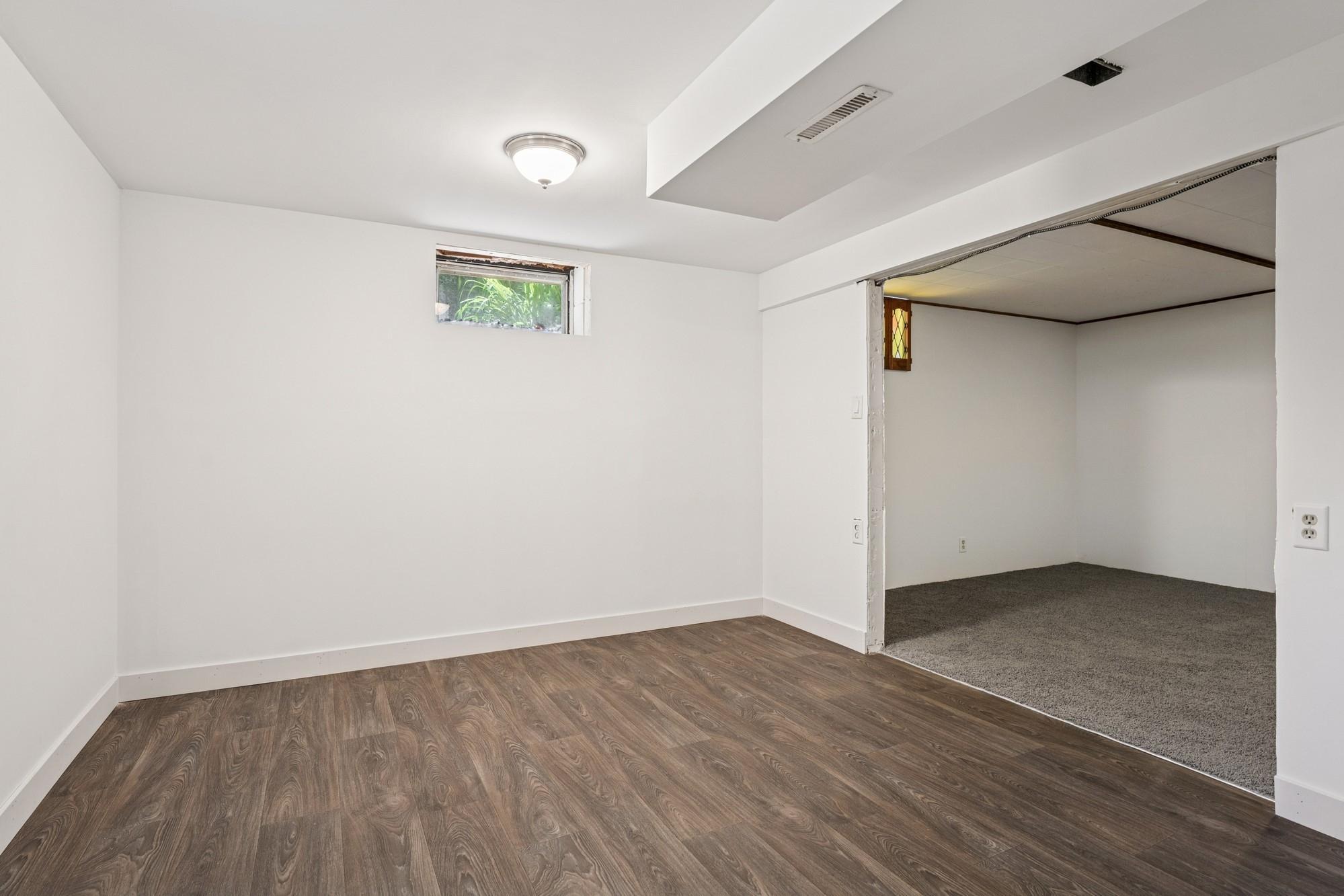 1193 Greystone Avenue N