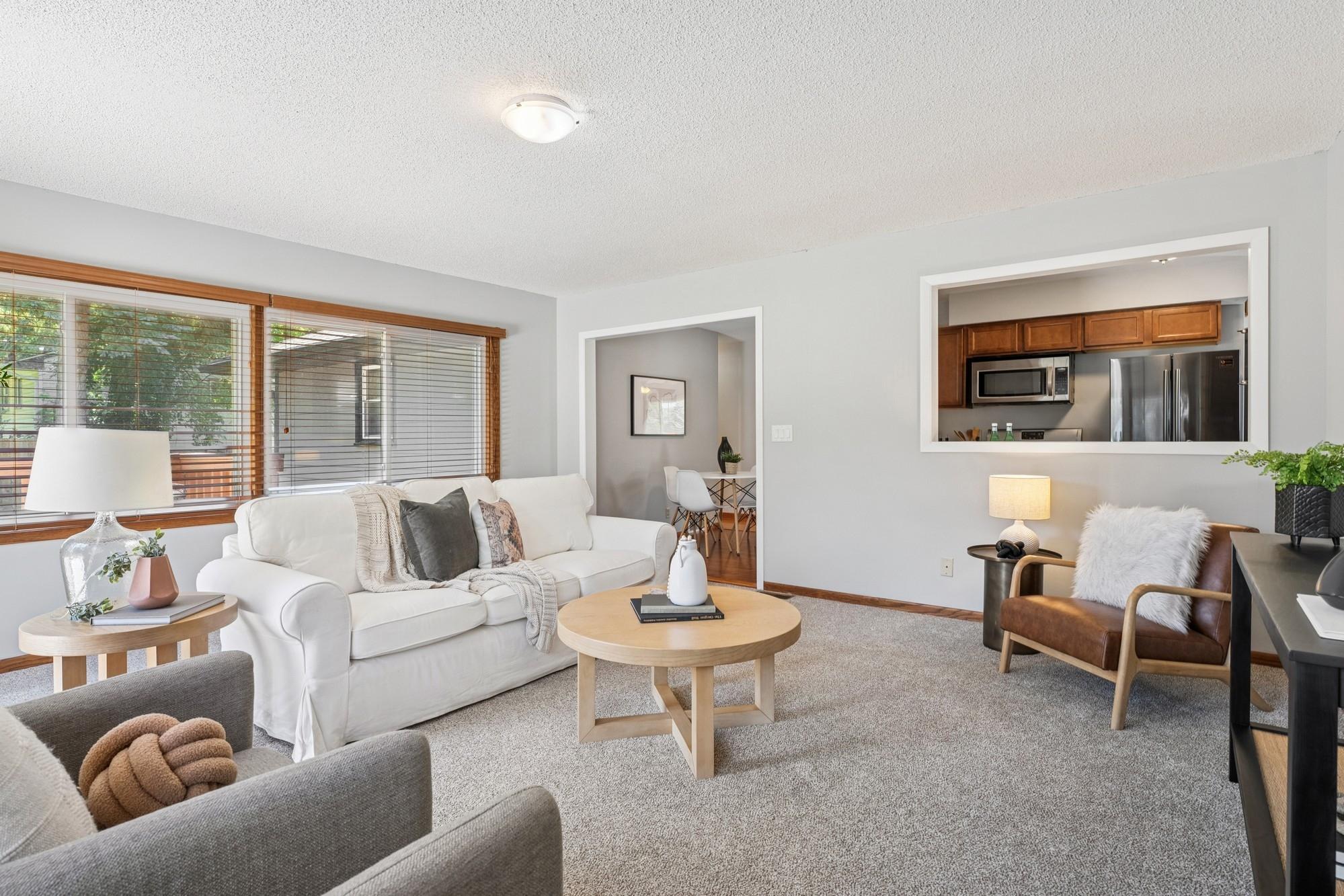 1193 Greystone Avenue N