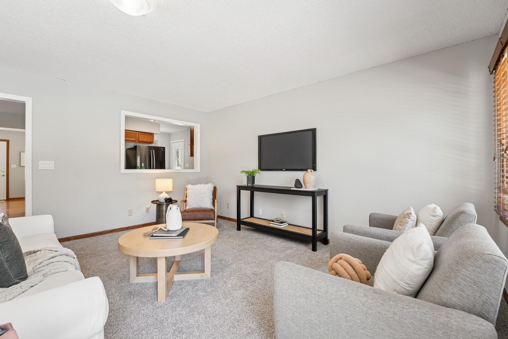 1193 Greystone Avenue N