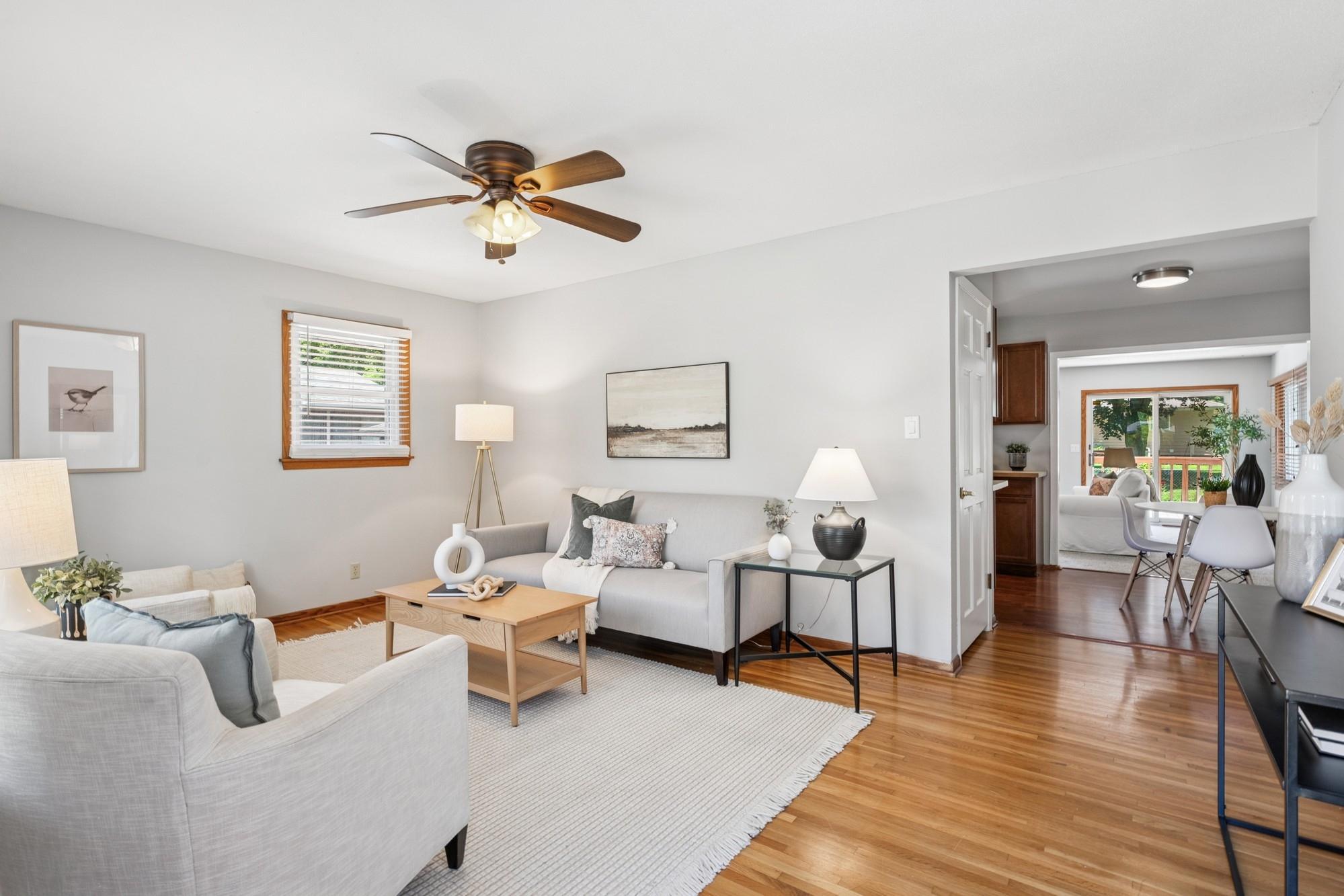 1193 Greystone Avenue N