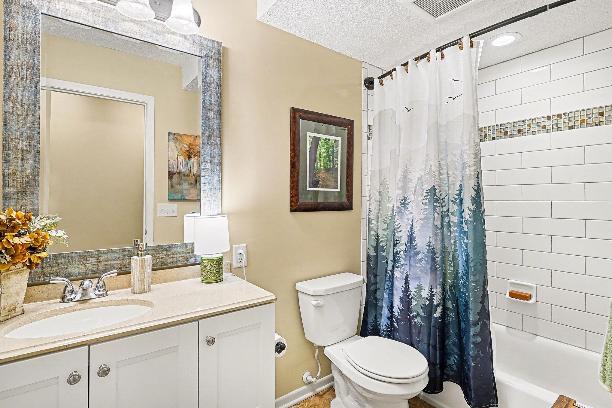 8940 Neill Lake Road Unit: 132