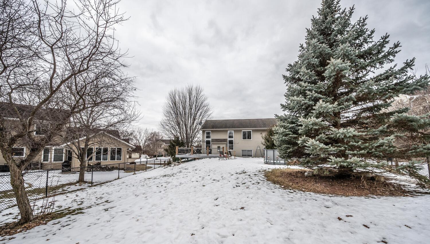 6030 Meadowood Court