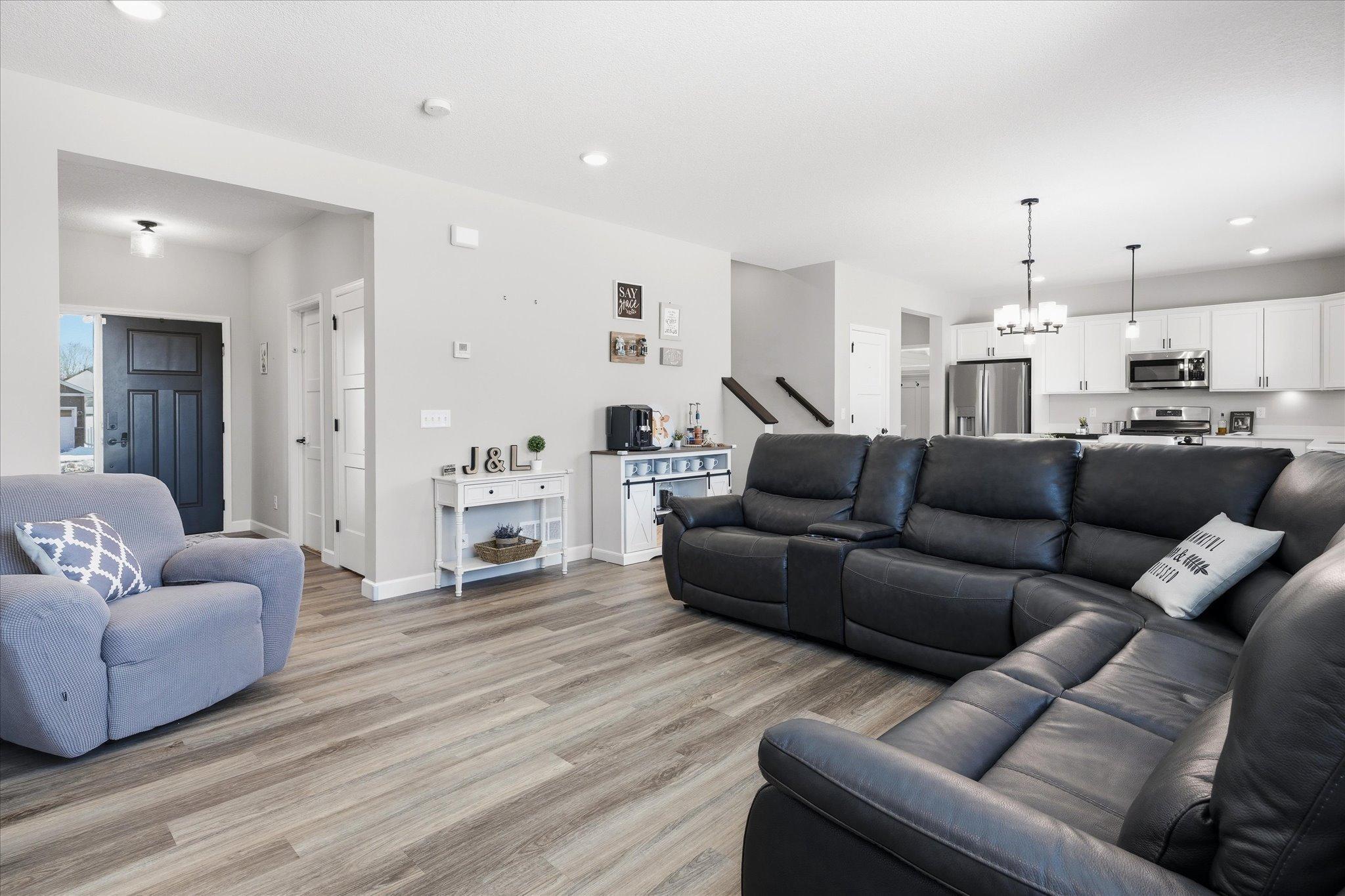 1486 Oak Ridge Street