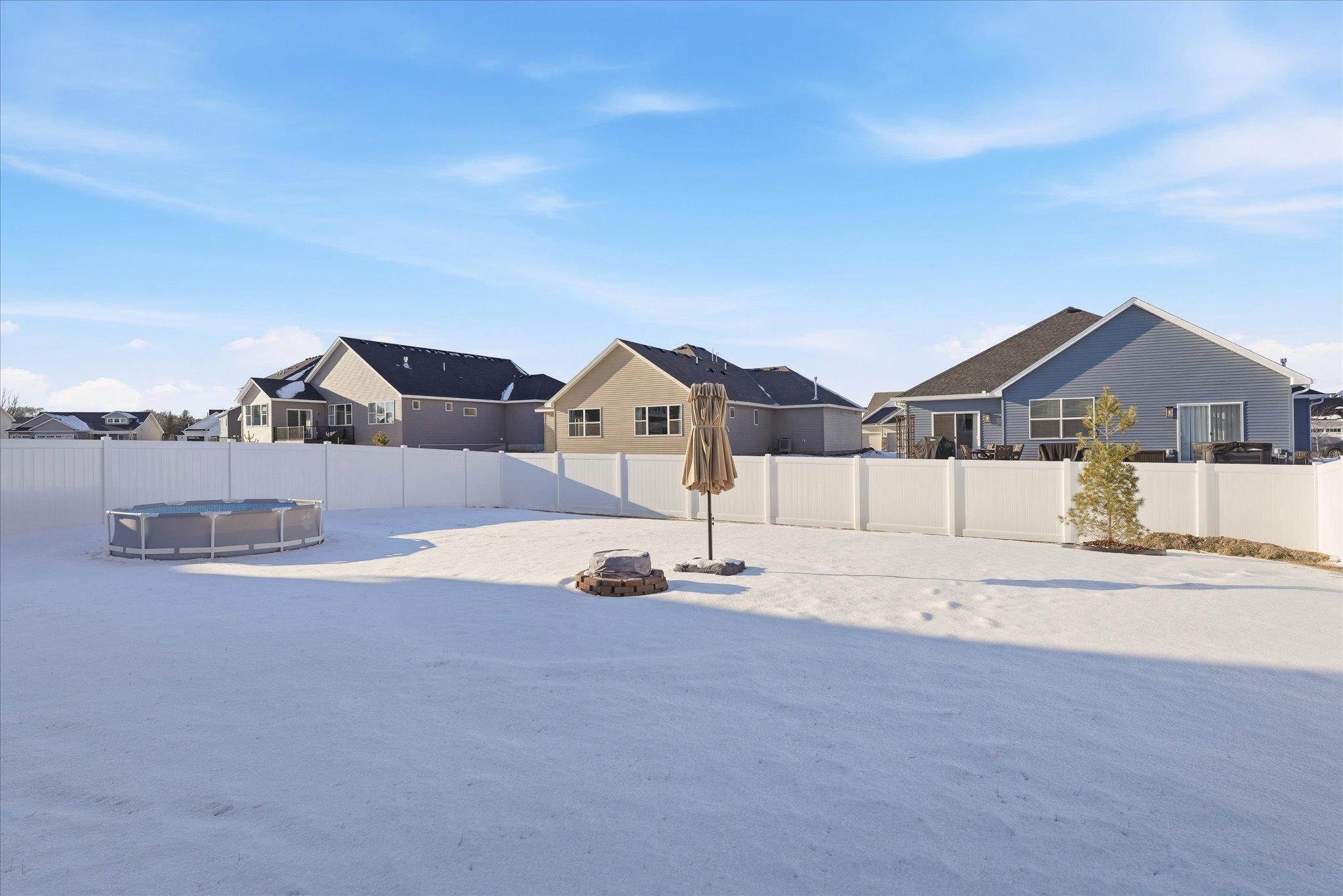 1486 Oak Ridge Street