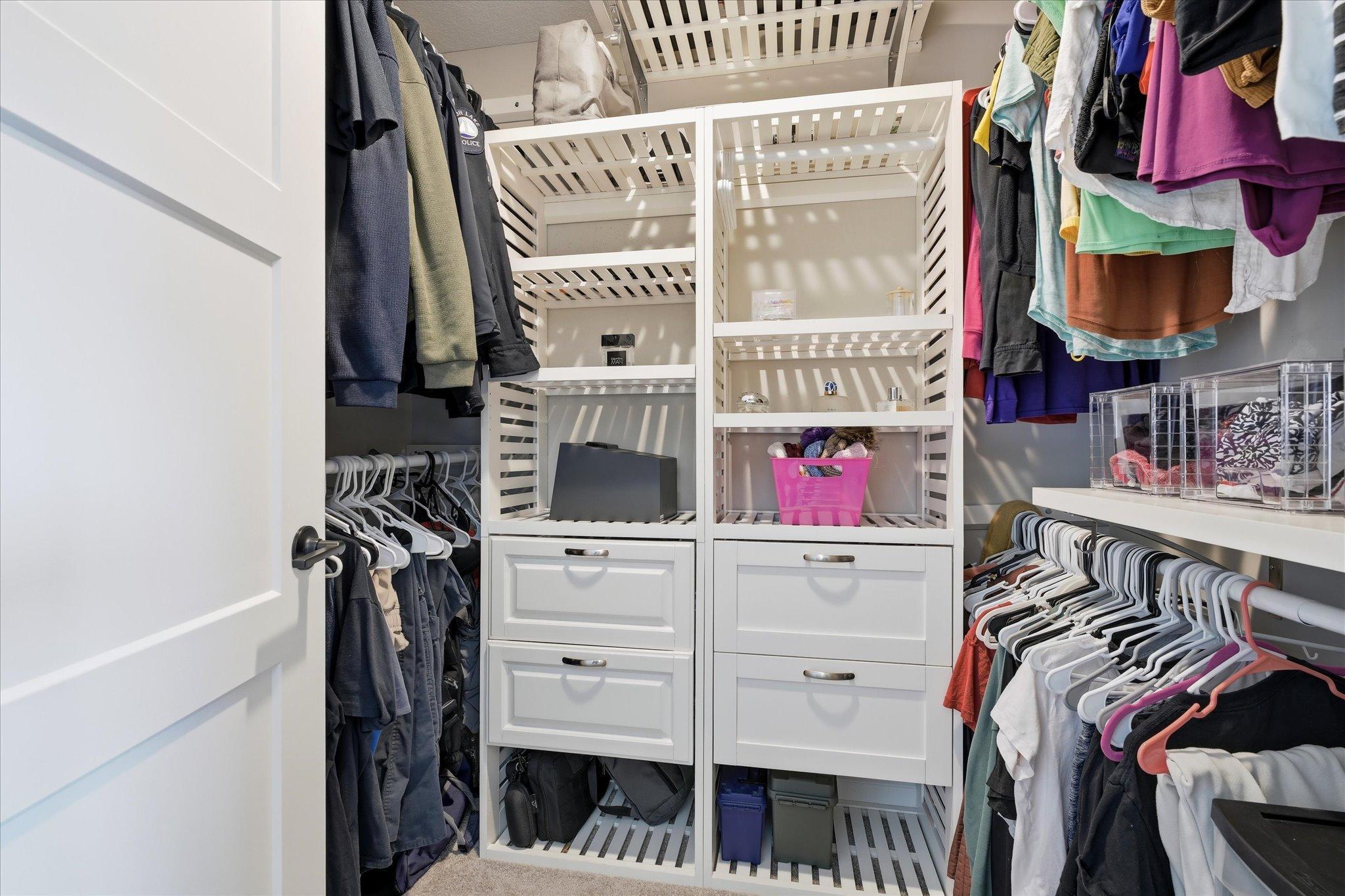 1486 Oak Ridge Street