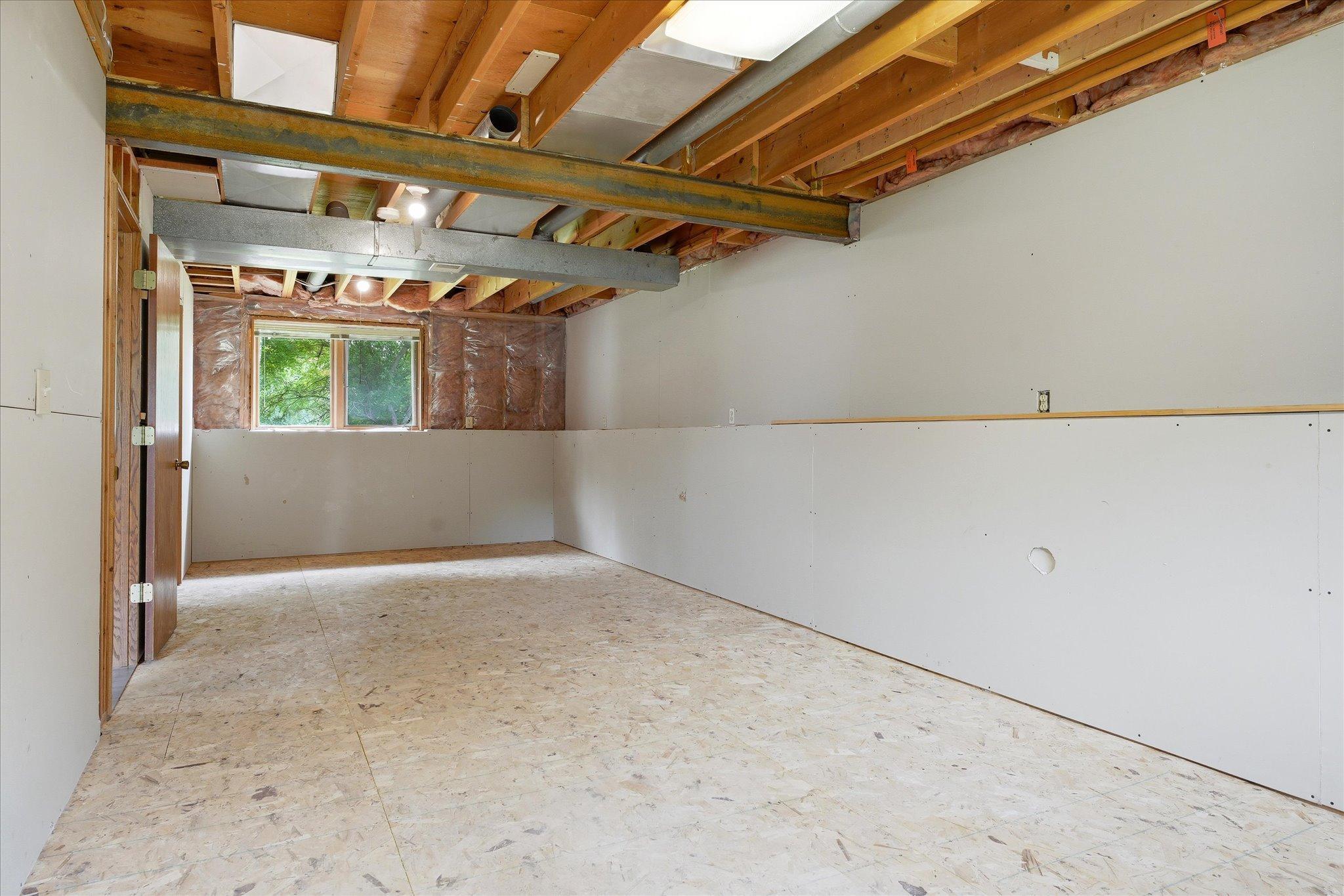 8452 Monterey Court