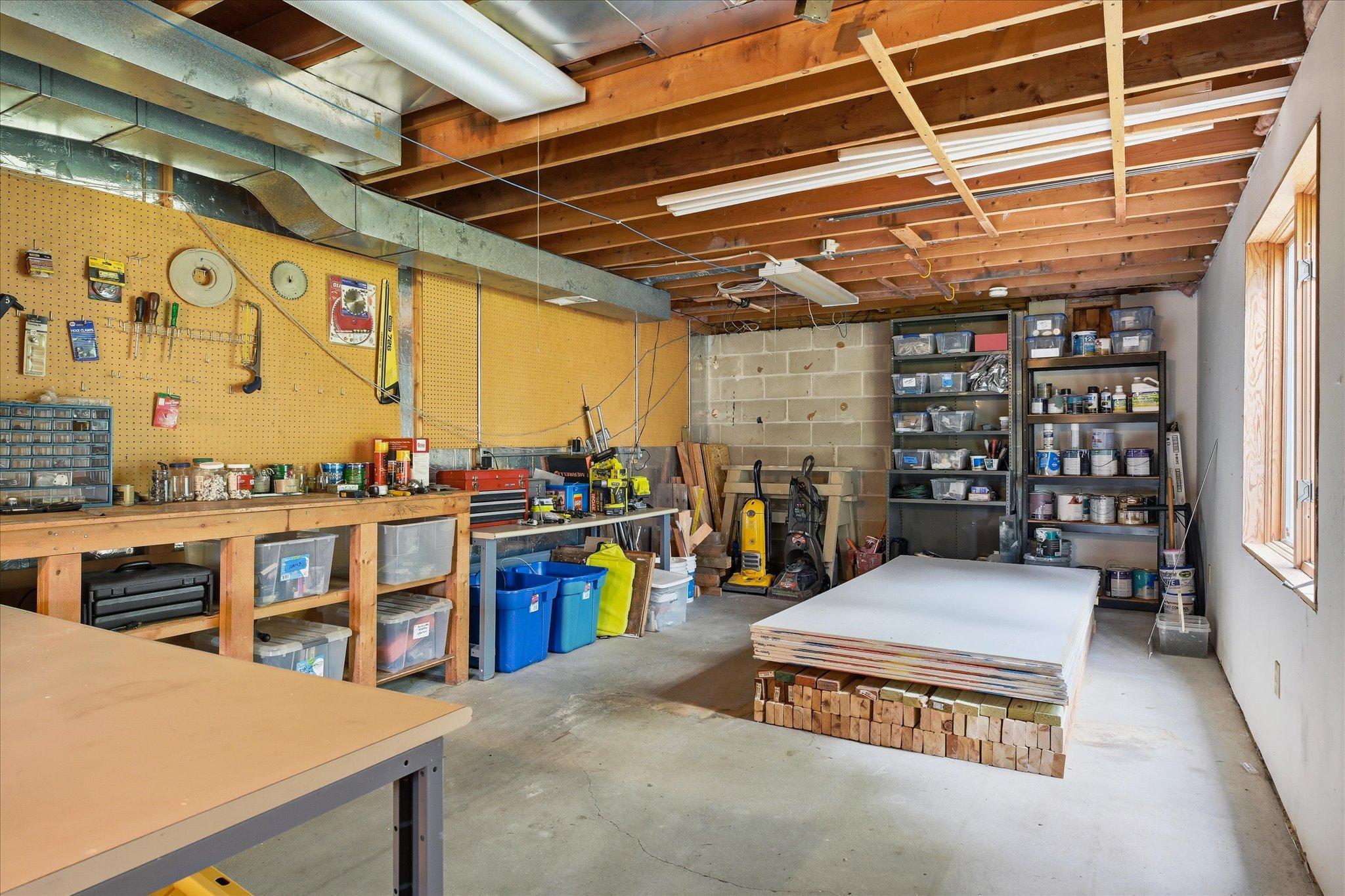 8452 Monterey Court