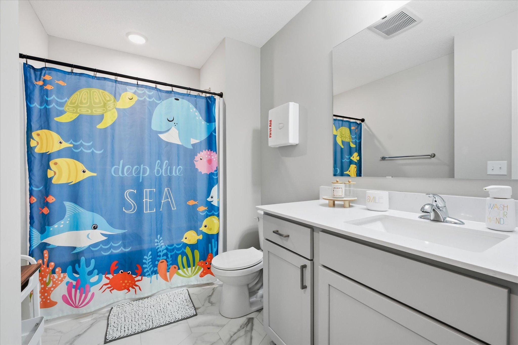 1486 Oak Ridge Street